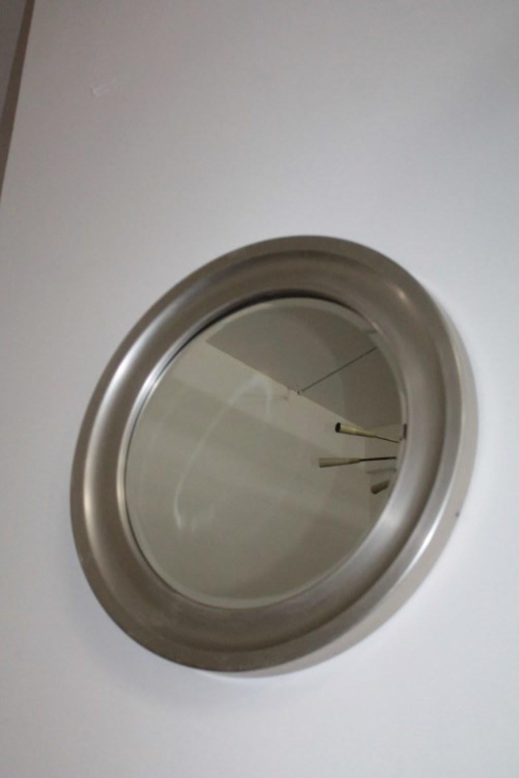 Italian Round Mirror 1960s in the Style of Artemide In Good Condition In Palermo, Palermo