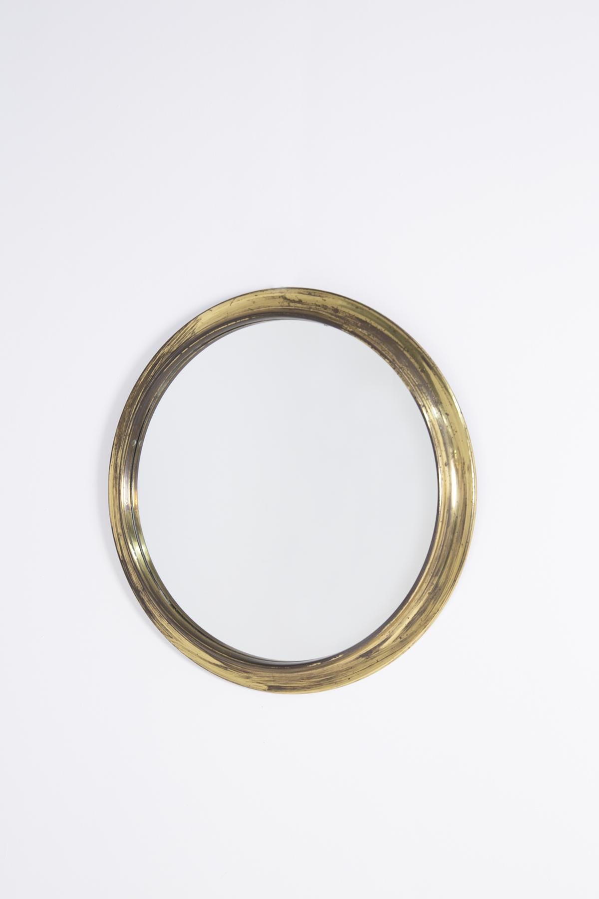 Italian Round Mirror in Brass by Arch. Augusto Savini In Good Condition In Milano, IT