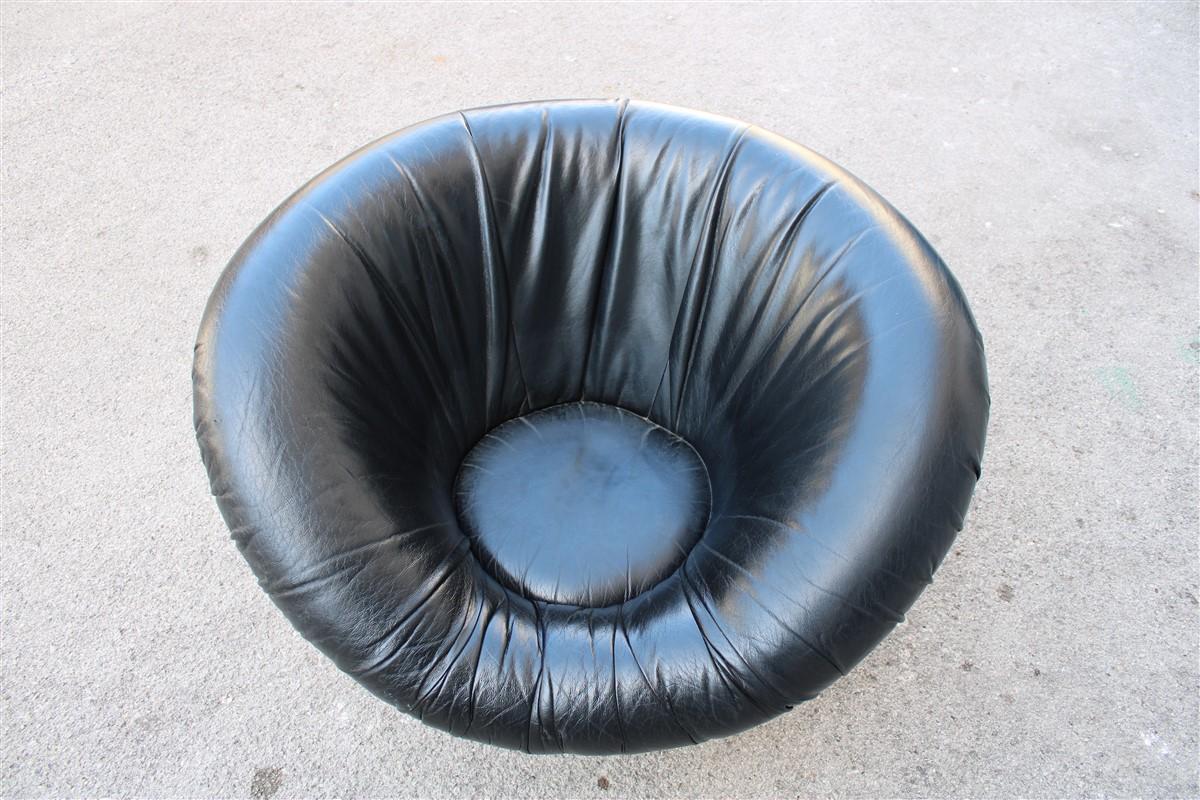 Italian round pop art armchair faux leather black and white resin, 1970s.