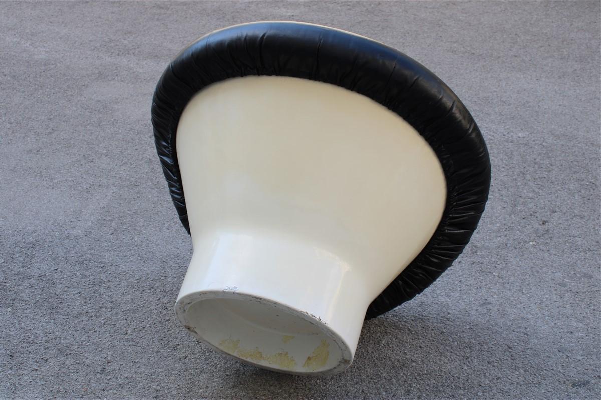 Italian Round Pop Art Armchair Faux Leather Black and White Resin, 1970s 2