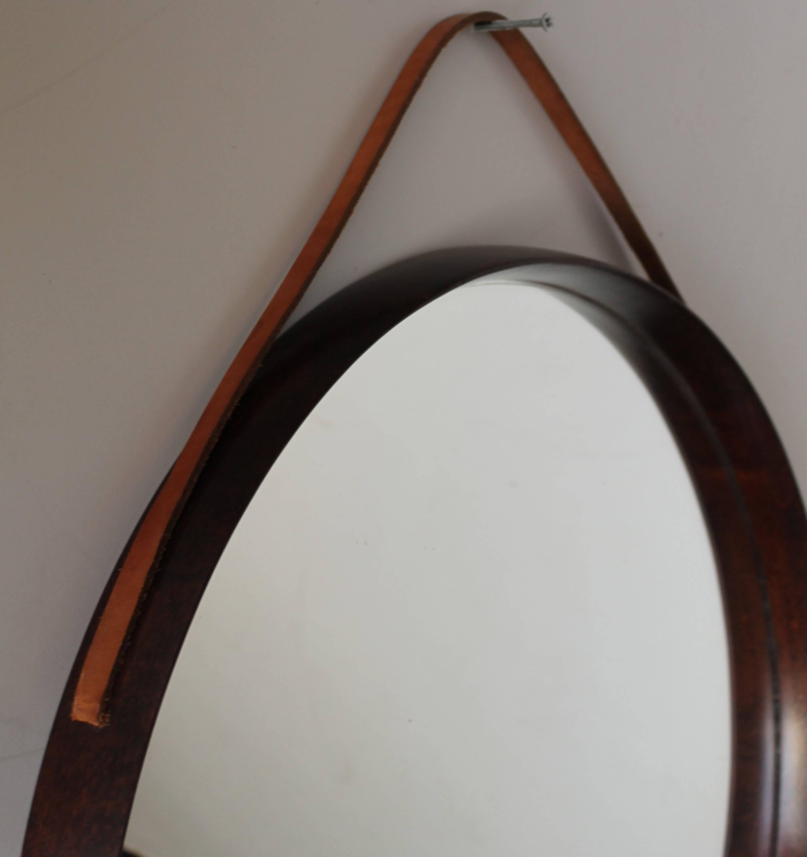 Mid-Century Modern Italian Round Shape Mirror, circa 1950