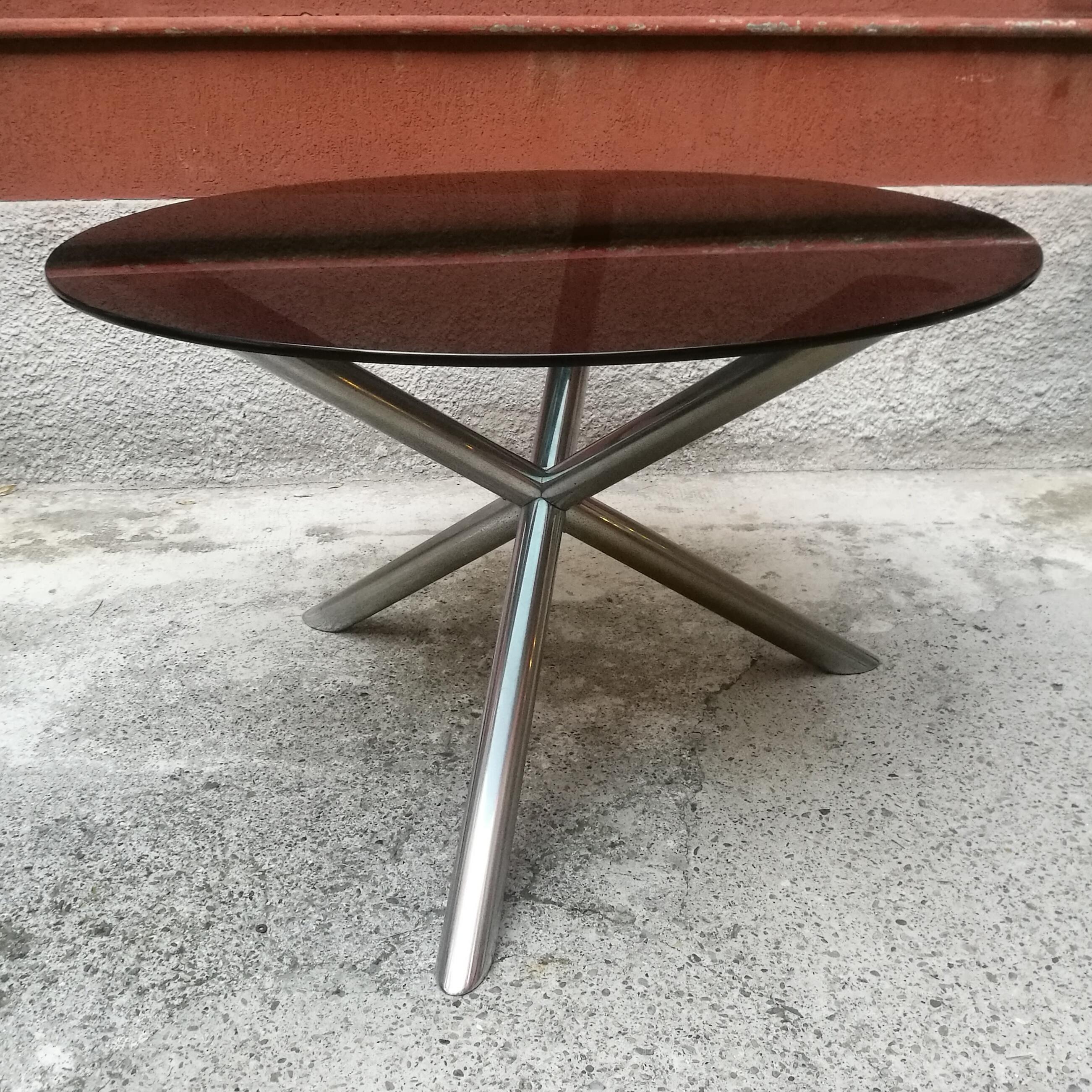 Mid-Century Modern Table de salle à manger italienne ronde en verre fumé et acier chromé, années 1970 en vente