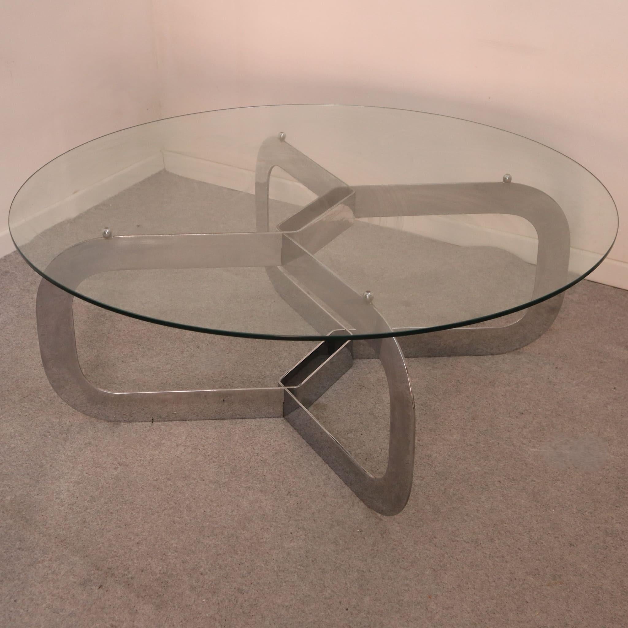 Mid-Century moderno Tavolino rotondo italiano in acciaio e vetro, anni '70 in vendita
