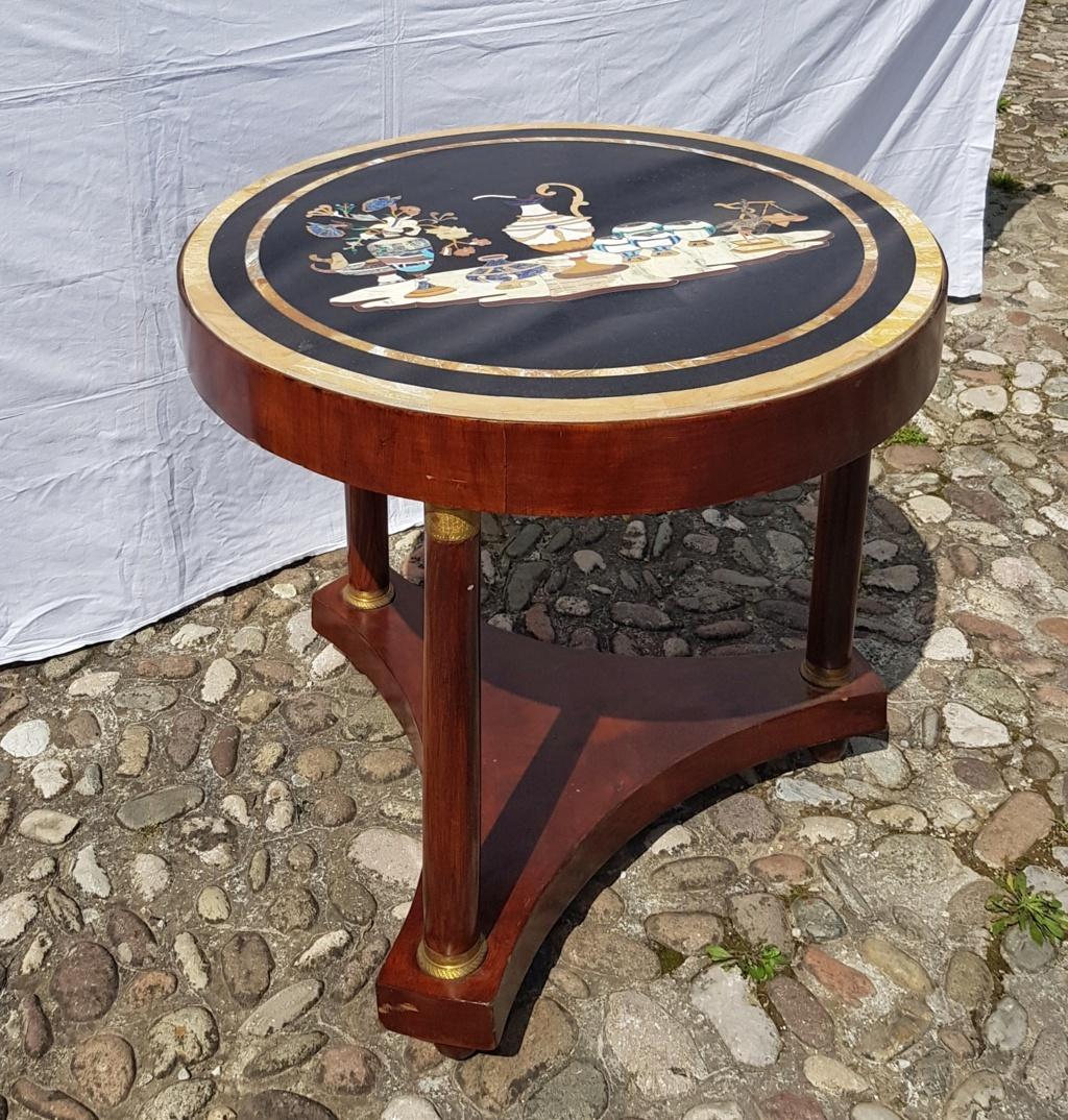 Italian Round Table with Marble Top, Italy, 19th Century, Inlay Empire Charles X For Sale 7