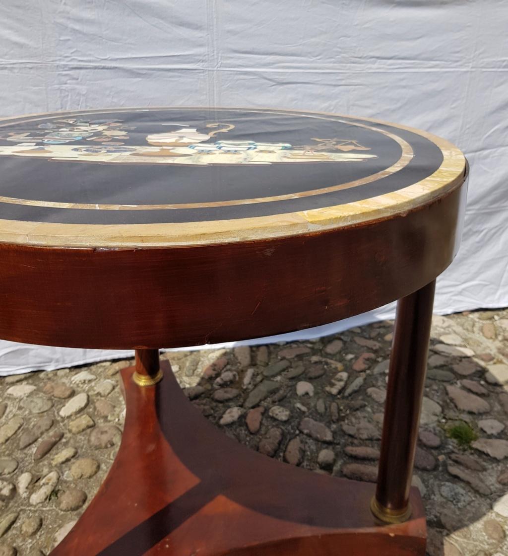 Italian Round Table with Marble Top, Italy, 19th Century, Inlay Empire Charles X For Sale 9