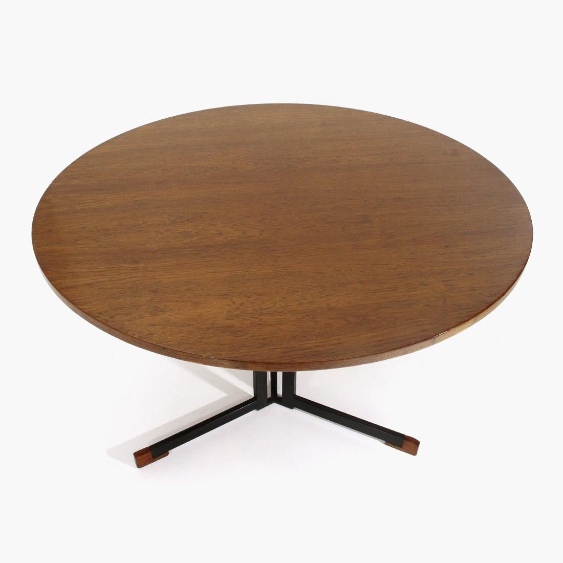 Italian Round Top Table, 1950s In Good Condition In Savona, IT