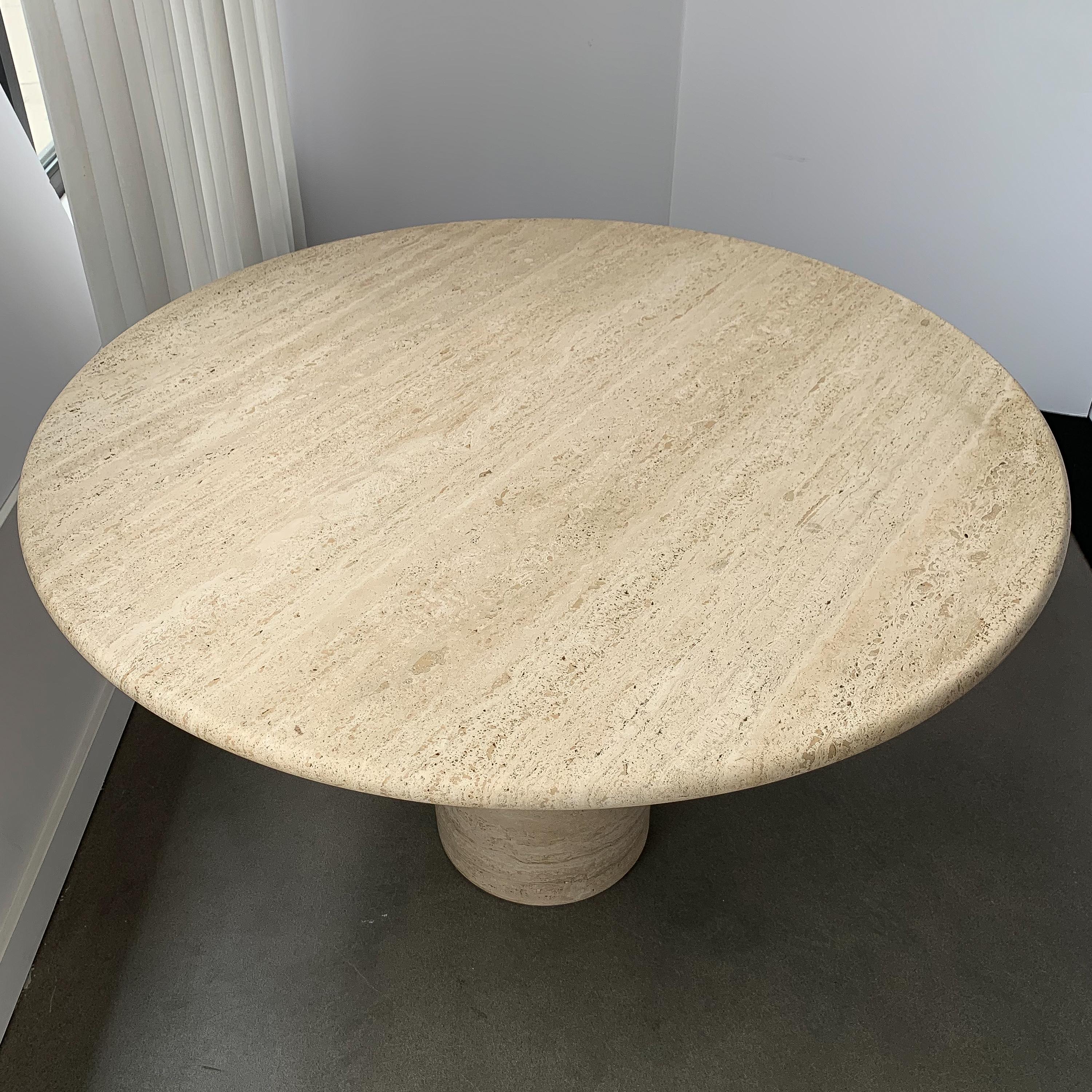 Italian Round Travertine Pedestal Dining Table In Good Condition In Chicago, IL