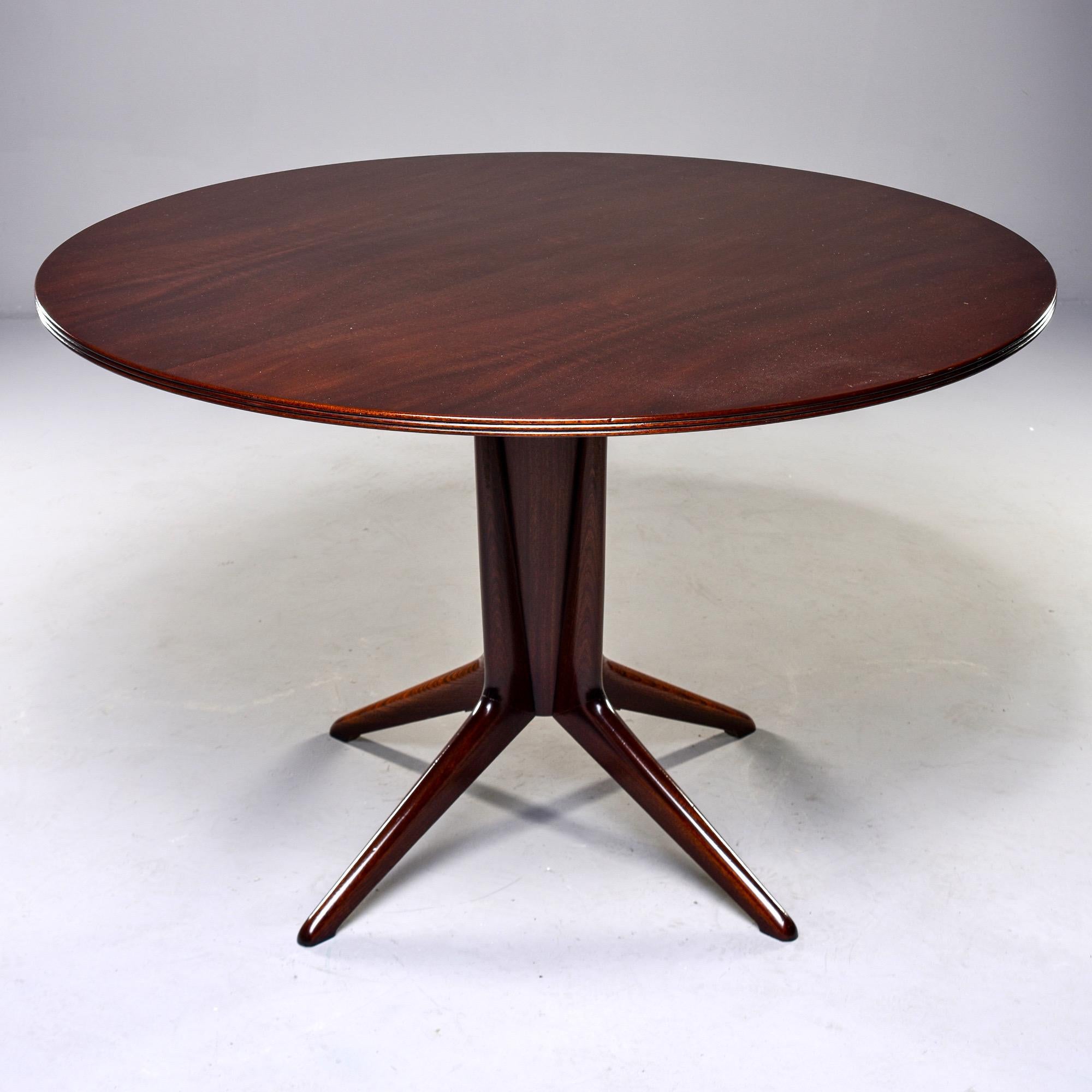 Italian Round Walnut Mid Century Table In Good Condition In Troy, MI