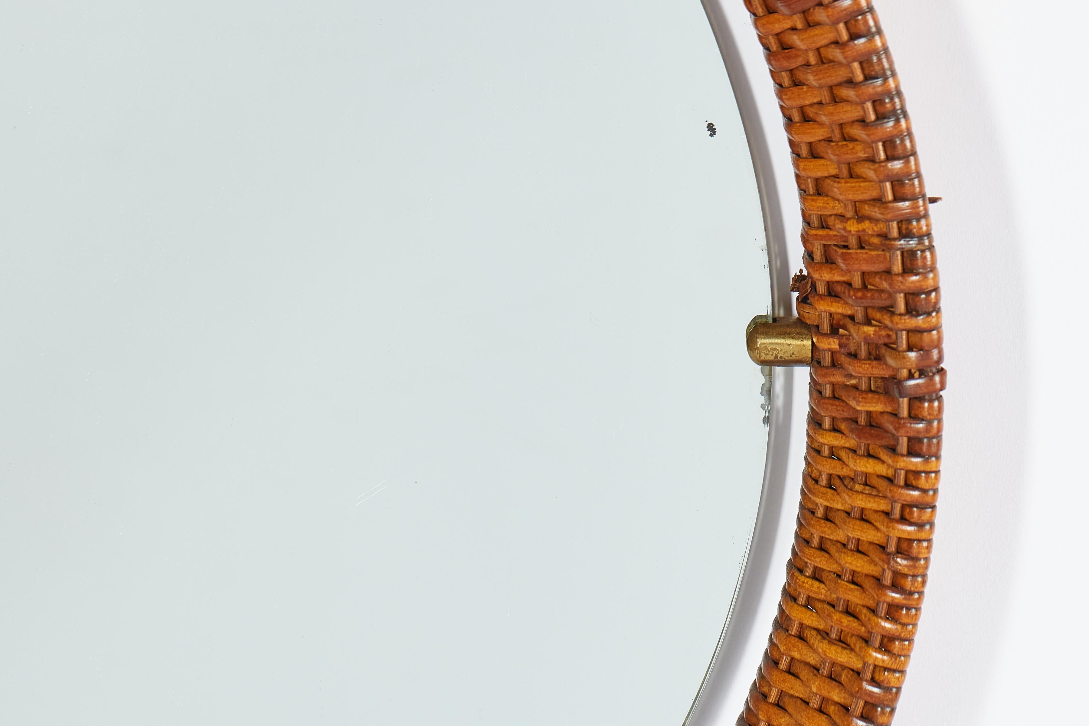 Italian Round Wicker Mirror For Sale 5