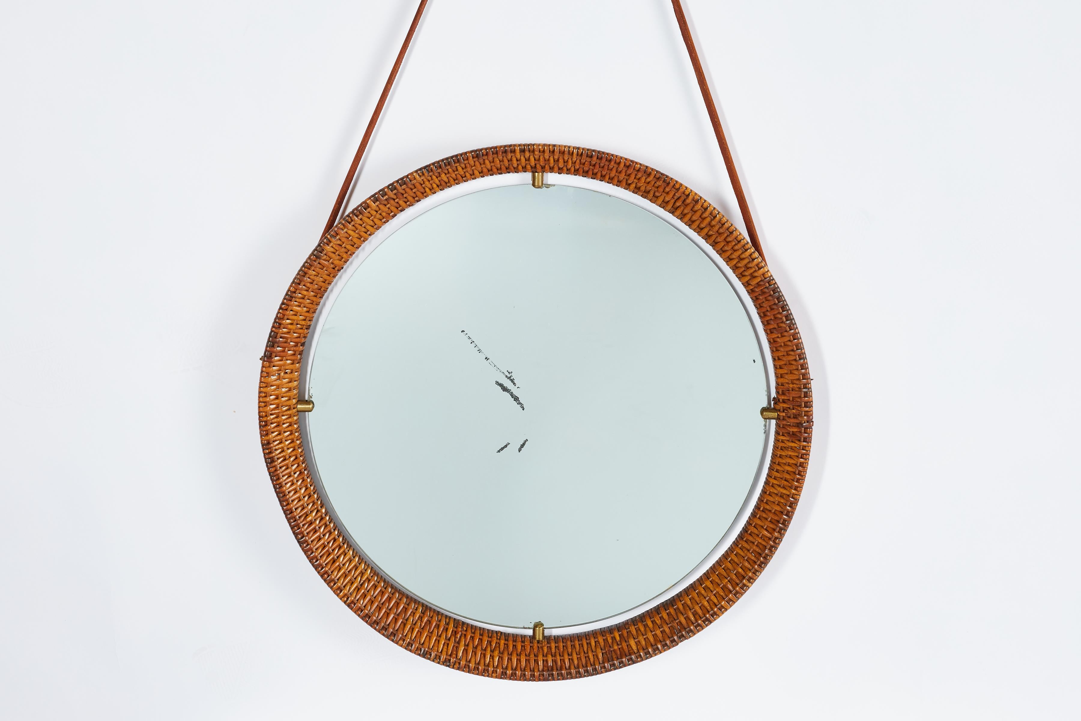 Italian Round Wicker Mirror For Sale 8