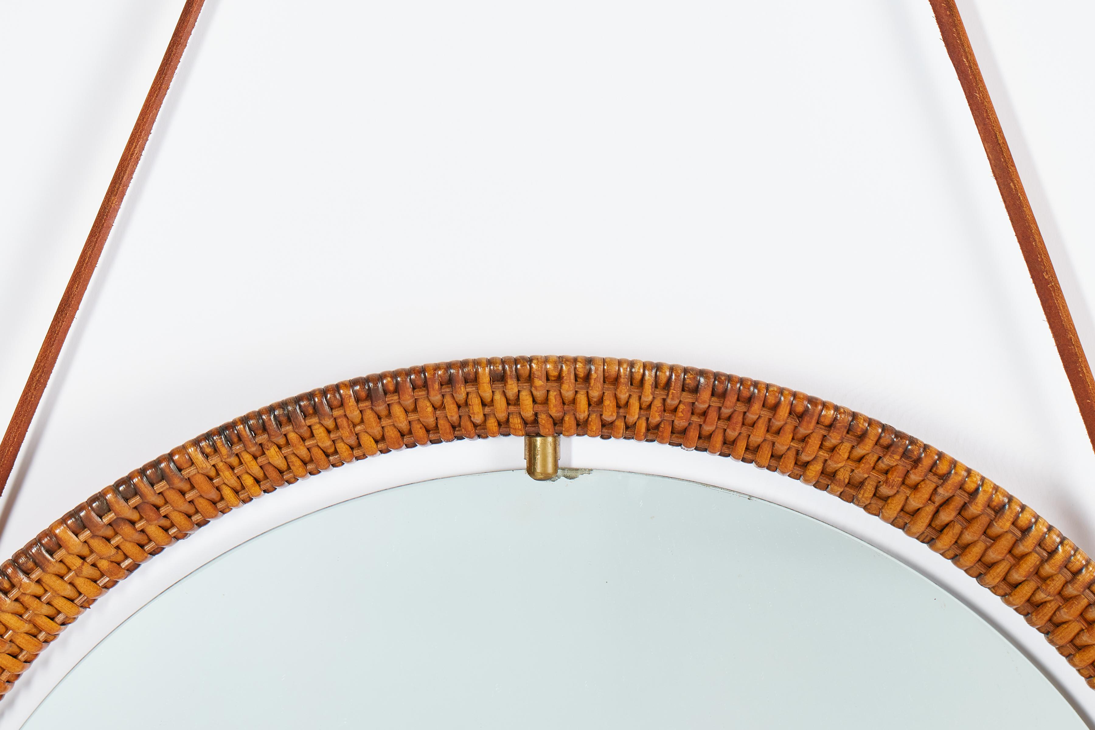 Italian Round Wicker Mirror For Sale 2