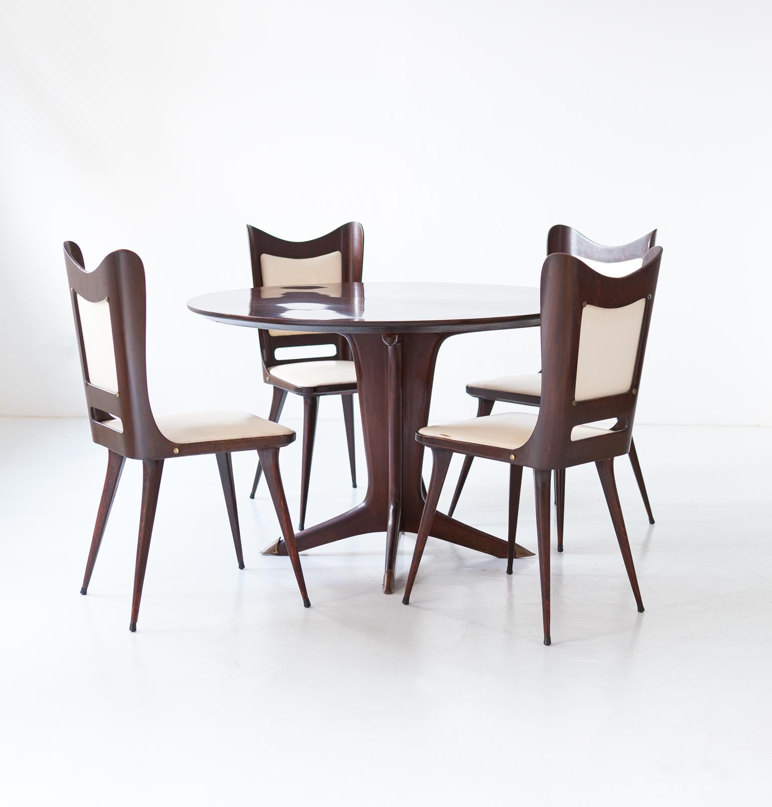 Italian Round Wooden Dining Table with 4 Chairs Set by Carlo Ratti In Good Condition In Rome, IT