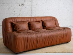 Italian Ruched Leather Sofa in the Style of De Pas, D'Urbino, Lomazzi