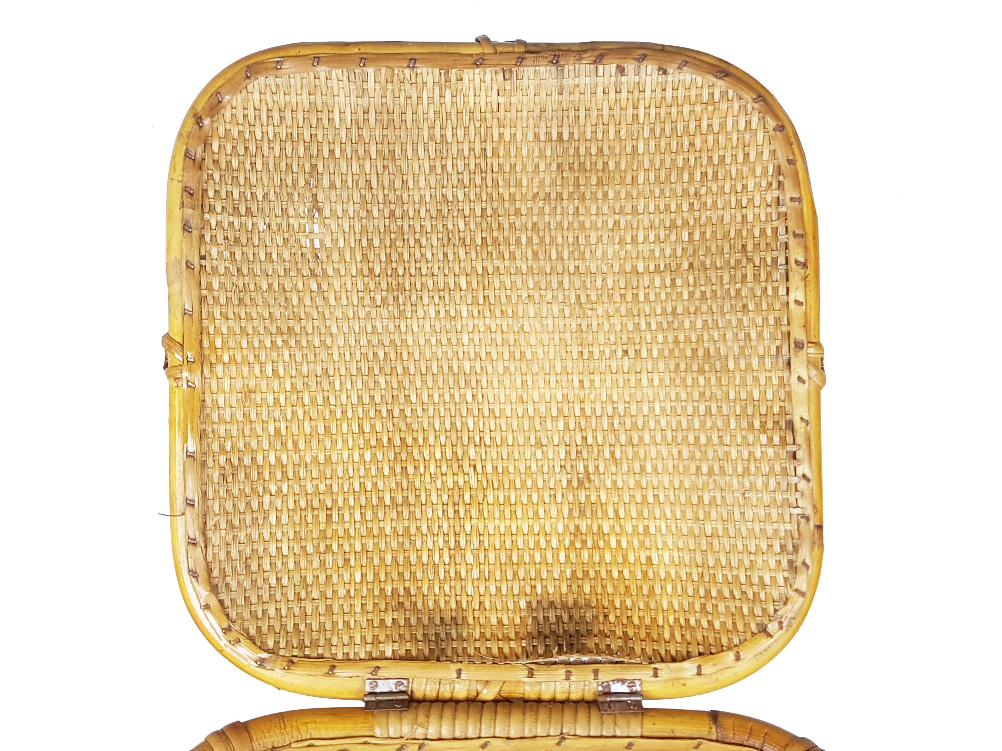 Italian Rush and Rattan Midcentury Work Basket In Good Condition For Sale In Varese, Lombardia