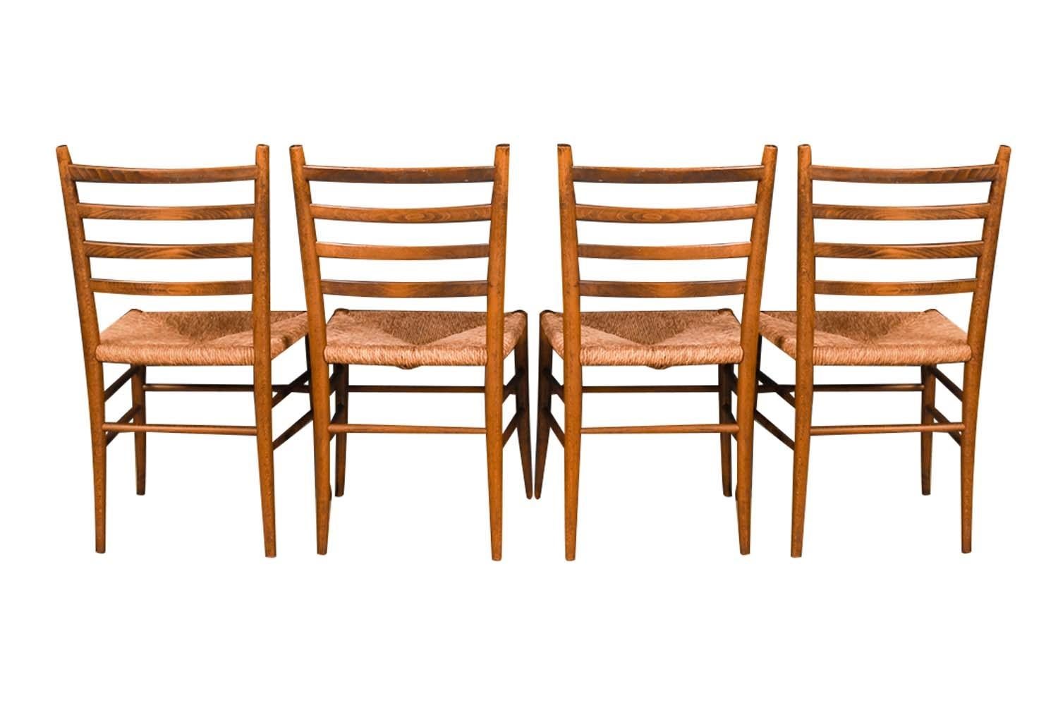 Mid-20th Century Italian Rush Seat Ladder Back Walnut Chairs in the Style of Gio Ponti For Sale