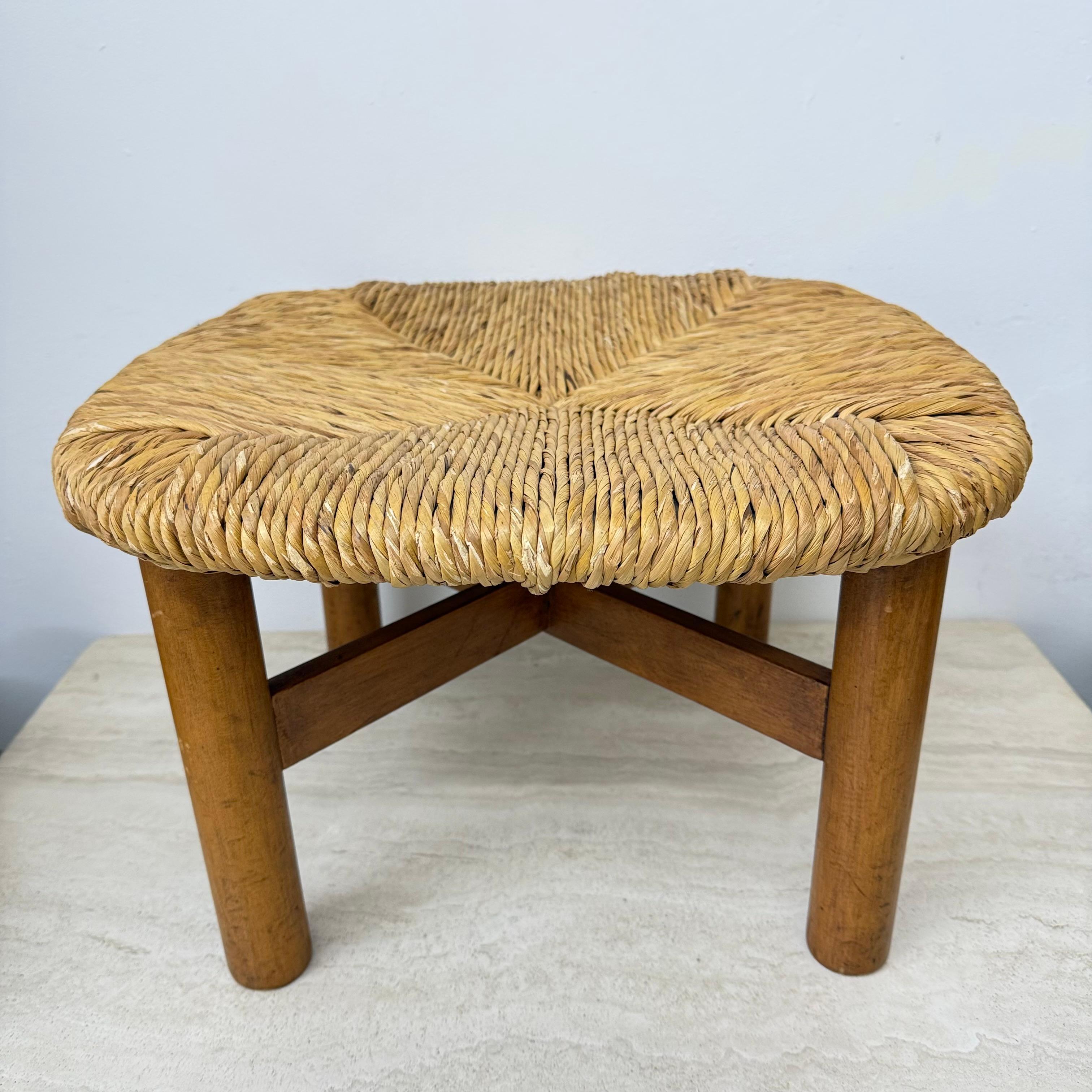 Mid-Century Modern Tabouret italien en jonc de Lorenzo Forges Davanzati, années 1960 en vente