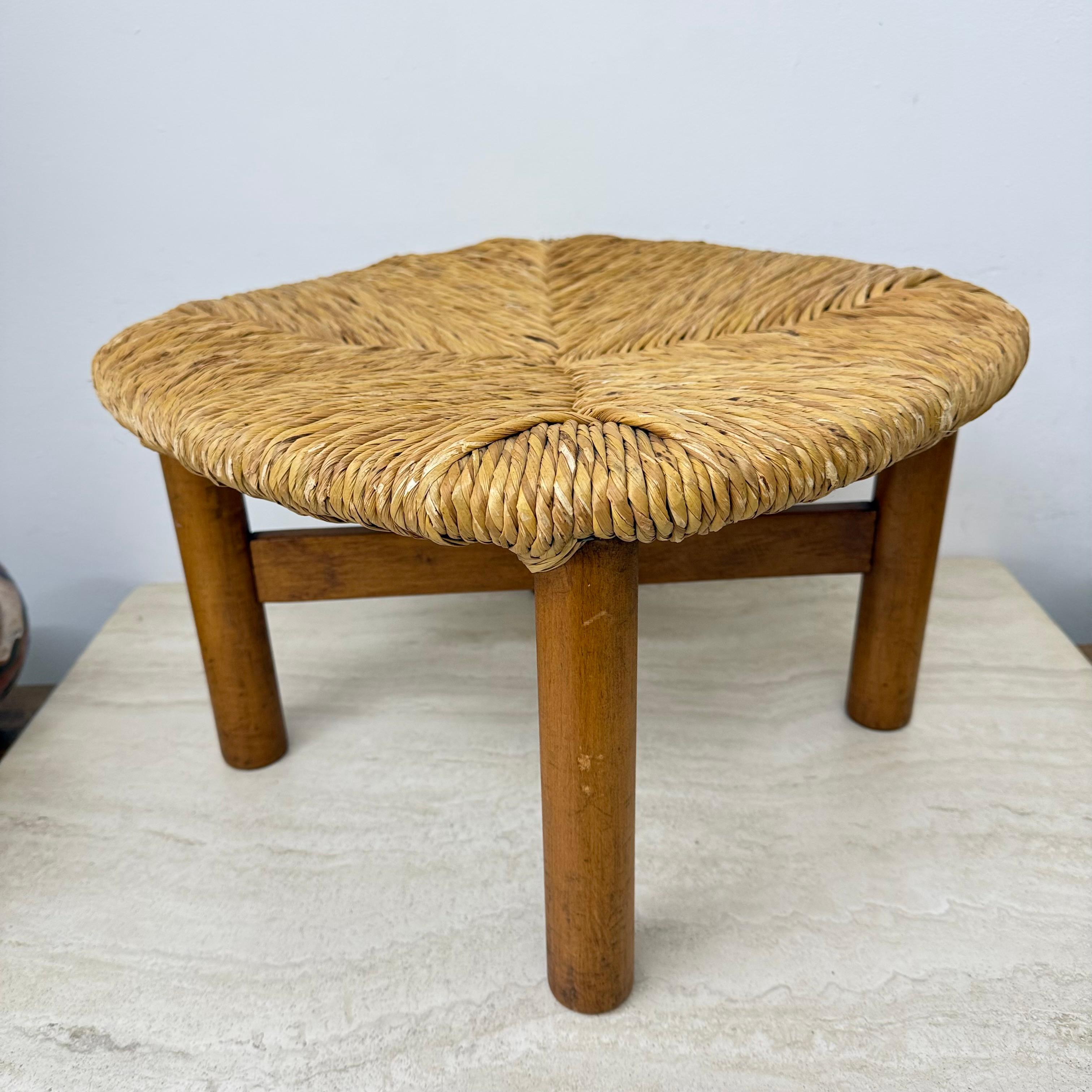 Tabouret italien en jonc de Lorenzo Forges Davanzati, années 1960 en vente 2