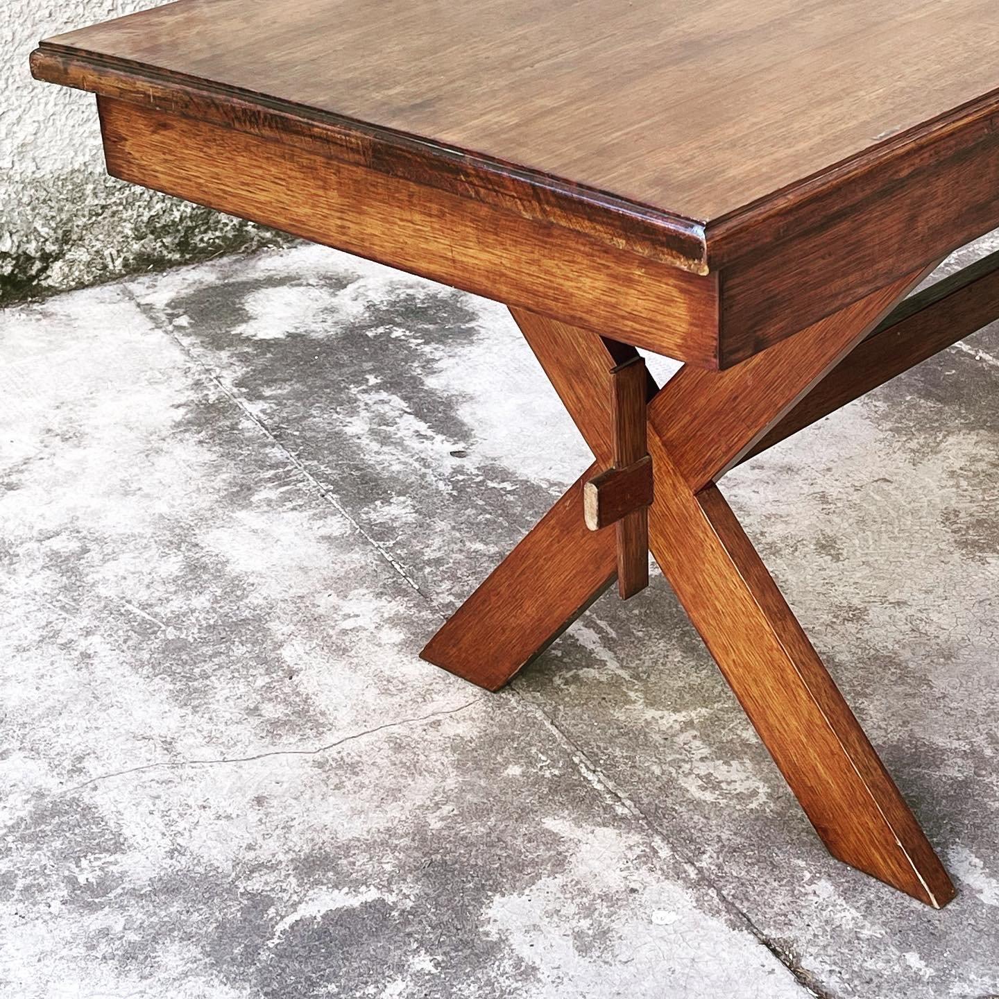 Mid-20th Century Italian Rustic Oak Cross-Legged Dining Table, 1950s For Sale