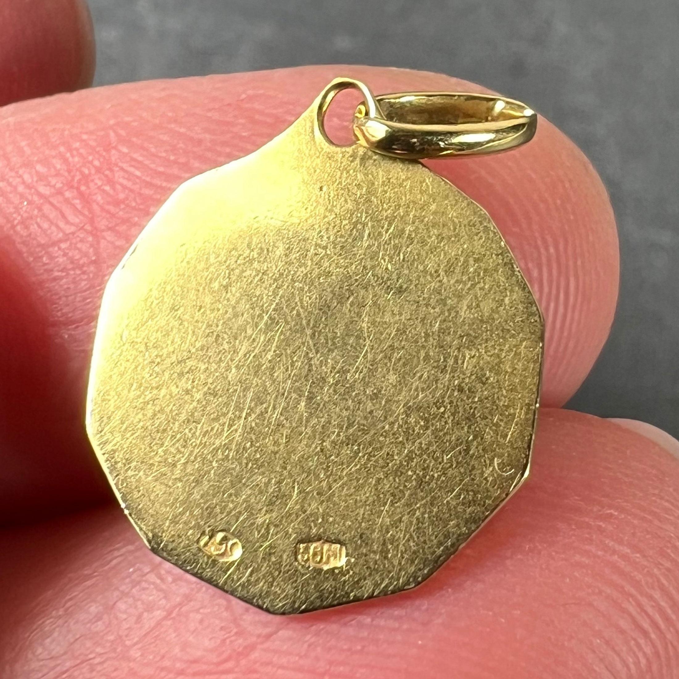 Italian Saint Therese 18K Yellow Gold Charm Medal Pendant For Sale 4