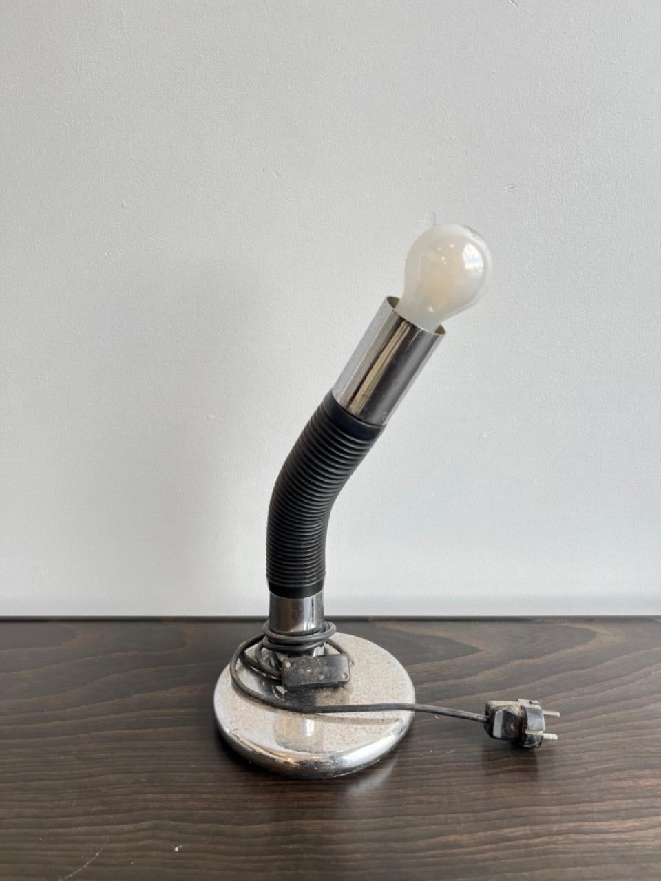 Mid-Century Modern Italian Sankey Chromed Table Lamp 1980s For Sale