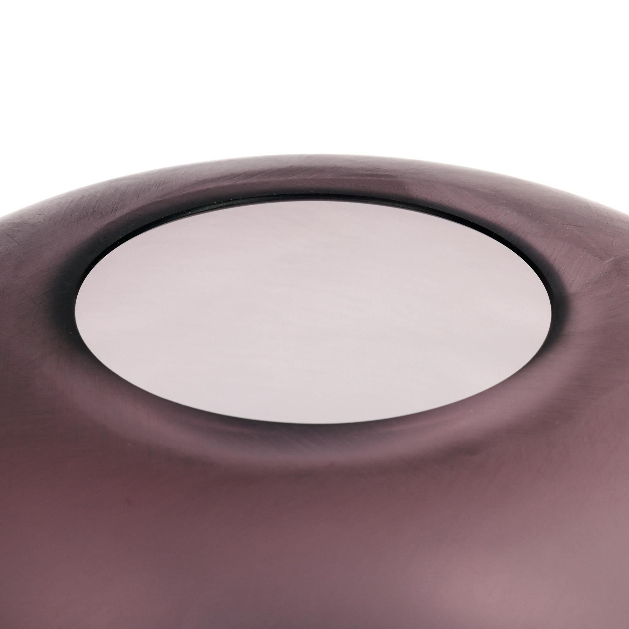 Italienische mundgeblasene Muranoglasvase aus Satin Corroso Aubergine (Geblasenes Glas) im Angebot