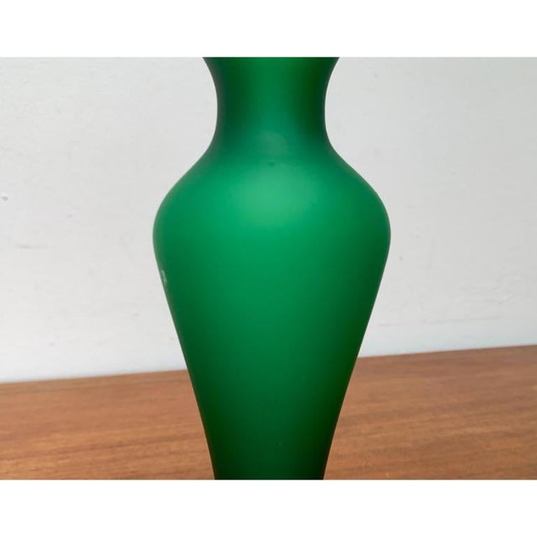Vetro Vaso in vetro satinato italiano attribuito a Carlo Moretti, anni '70 in vendita