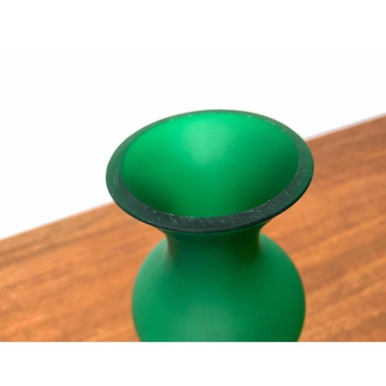 Vaso in vetro satinato italiano attribuito a Carlo Moretti, anni '70 in vendita 1