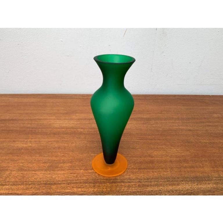 Vaso in vetro satinato italiano attribuito a Carlo Moretti, anni '70 in vendita 2