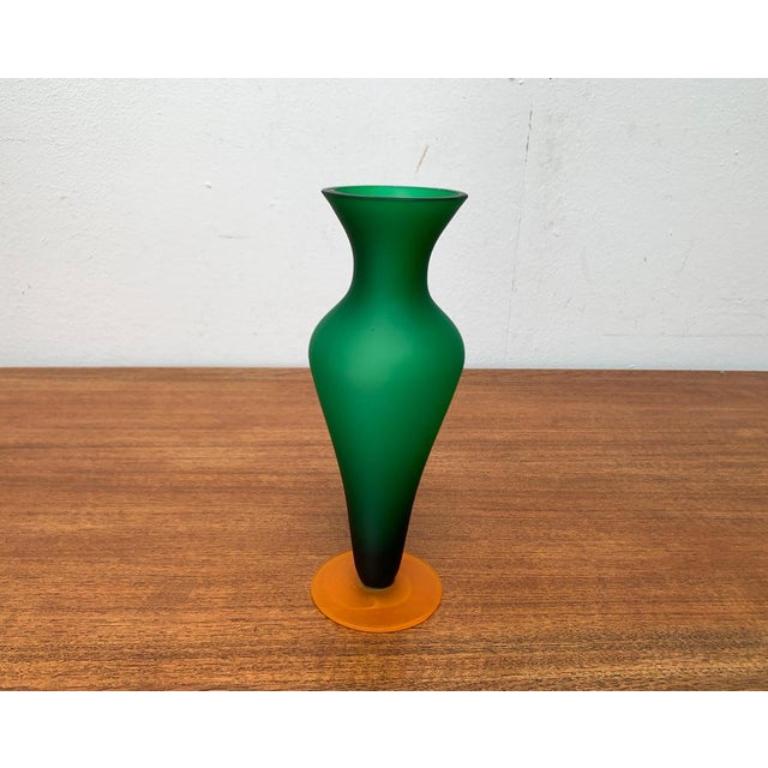 Vaso in vetro satinato italiano attribuito a Carlo Moretti, anni '70 in vendita 3