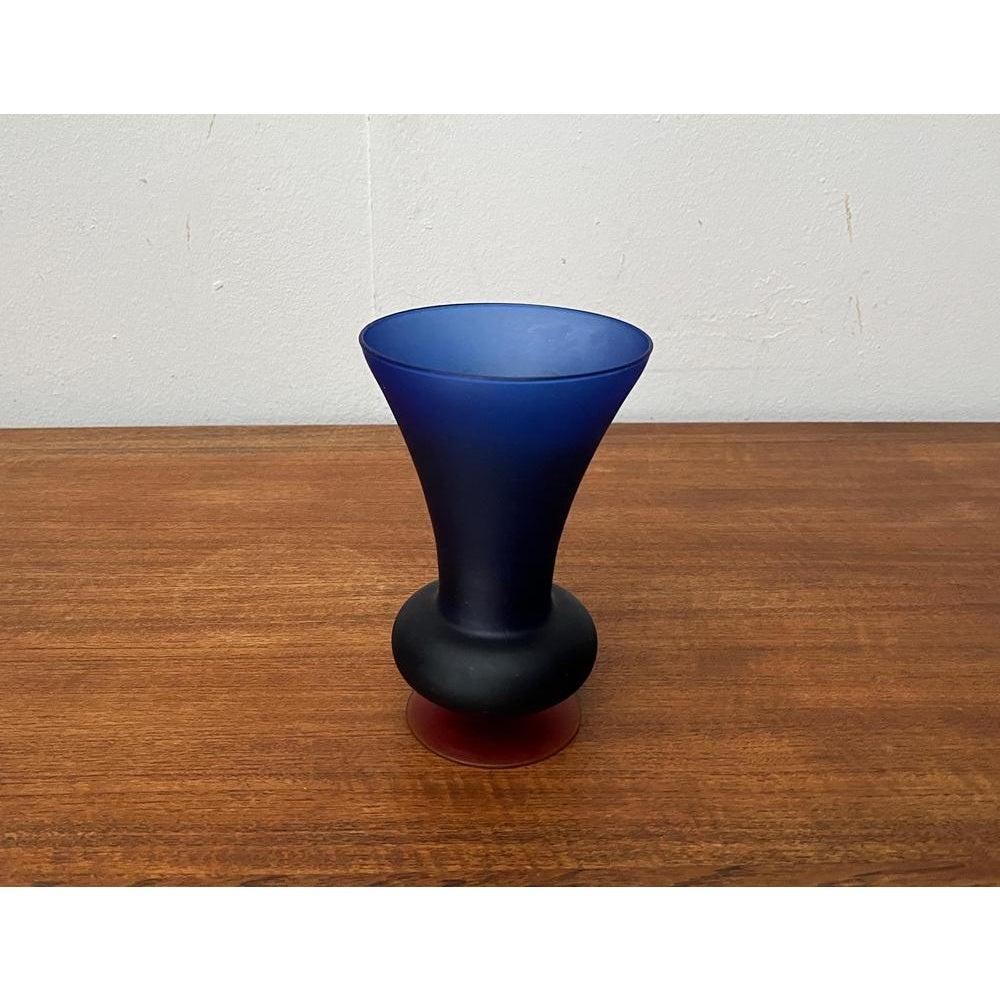 Vaso in vetro satinato italiano attribuito a Carlo Moretti in vendita 3