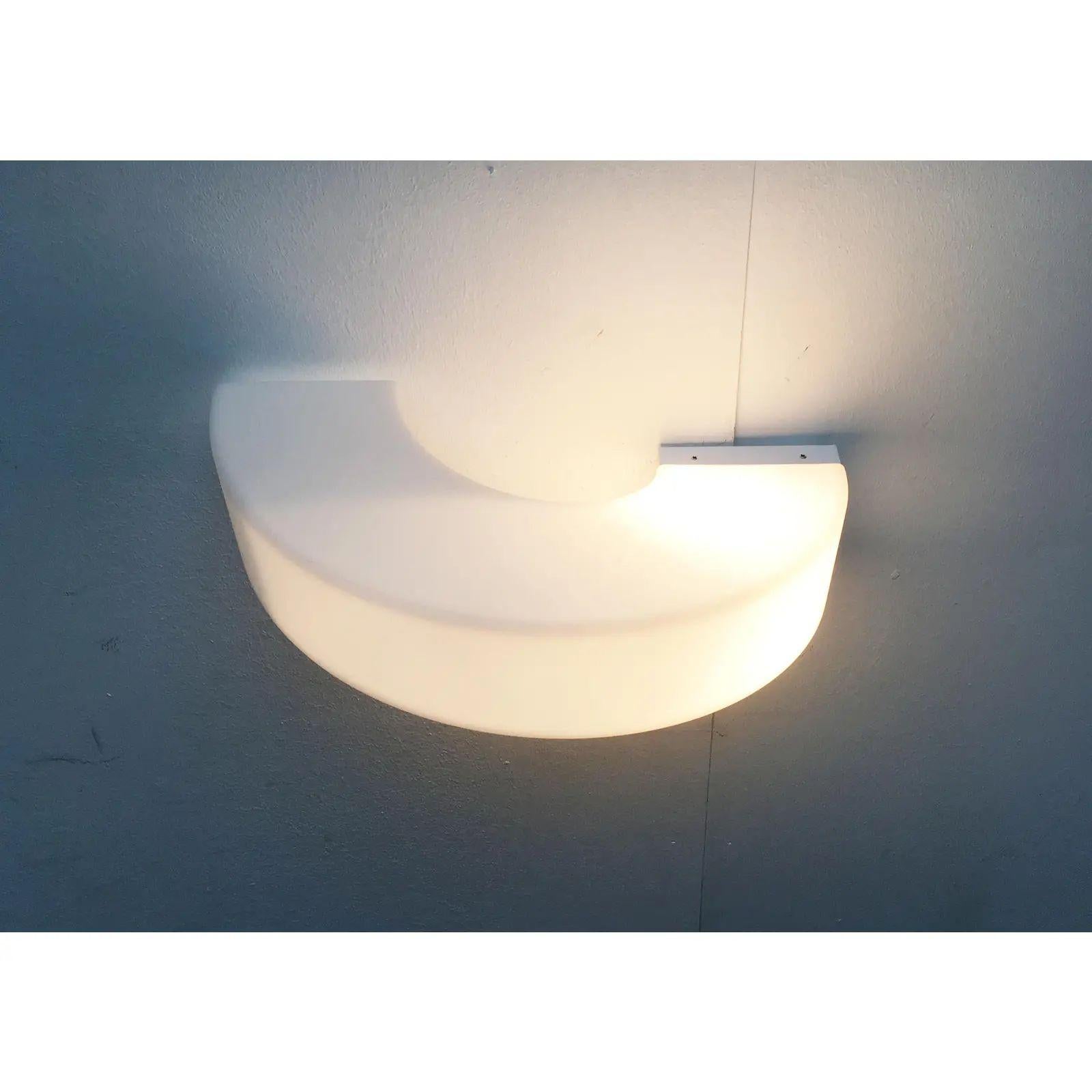 Italian Saturn W Sconce from Linea Light In Good Condition For Sale In Hamburg, DE