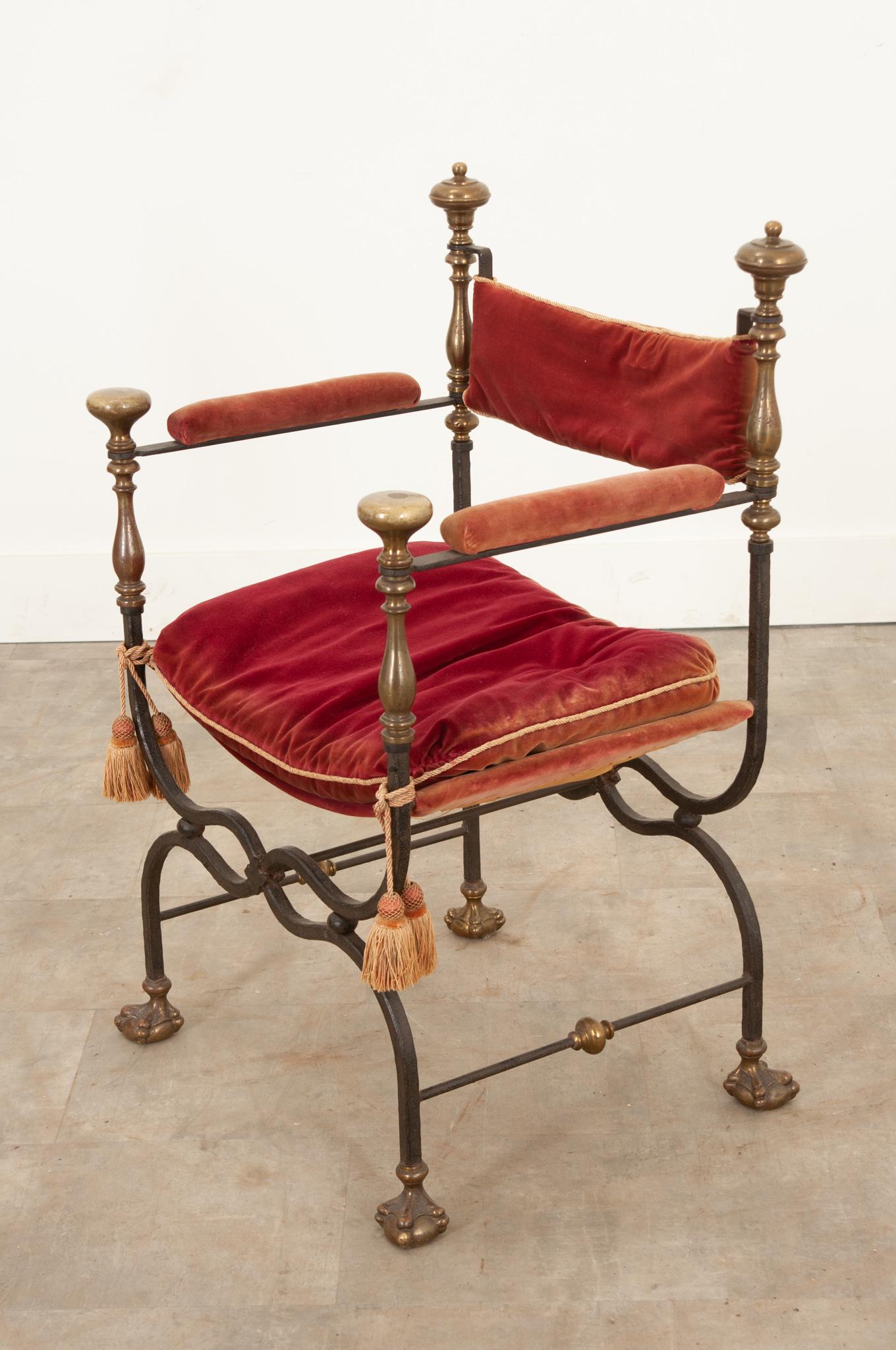Italian Savonarole Chair in Red Velvet For Sale 4