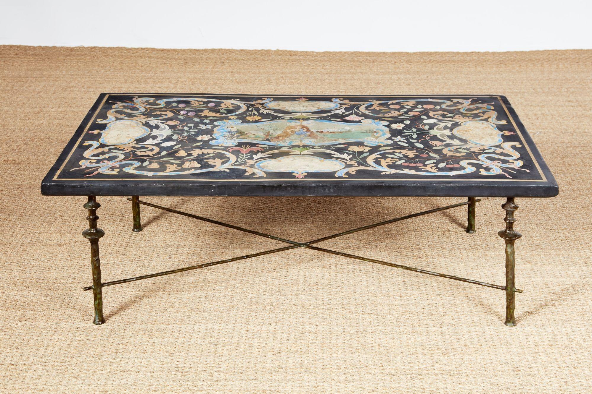 Italian Scagliola Top Coffee Table In Good Condition For Sale In Greenwich, CT