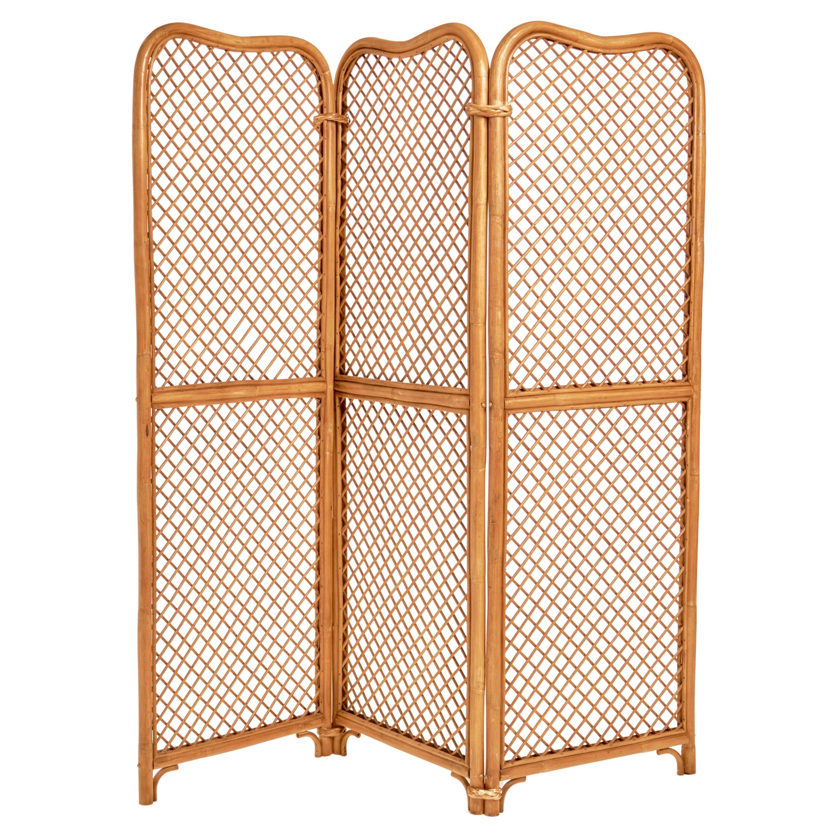 Can you attach a room divider to the wall?