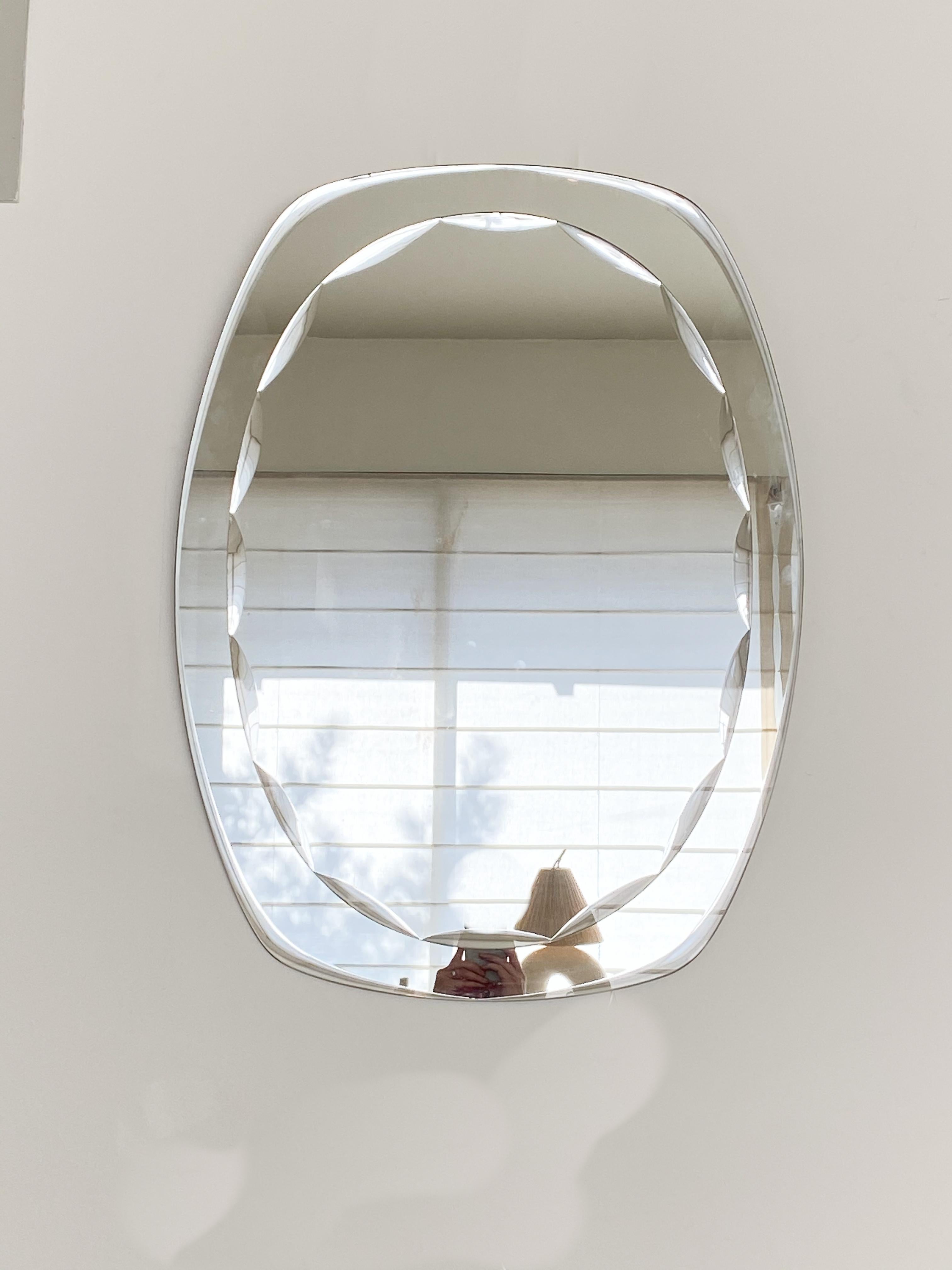 Italian Scalloped Glass Mirror In Good Condition In Los Angeles, CA