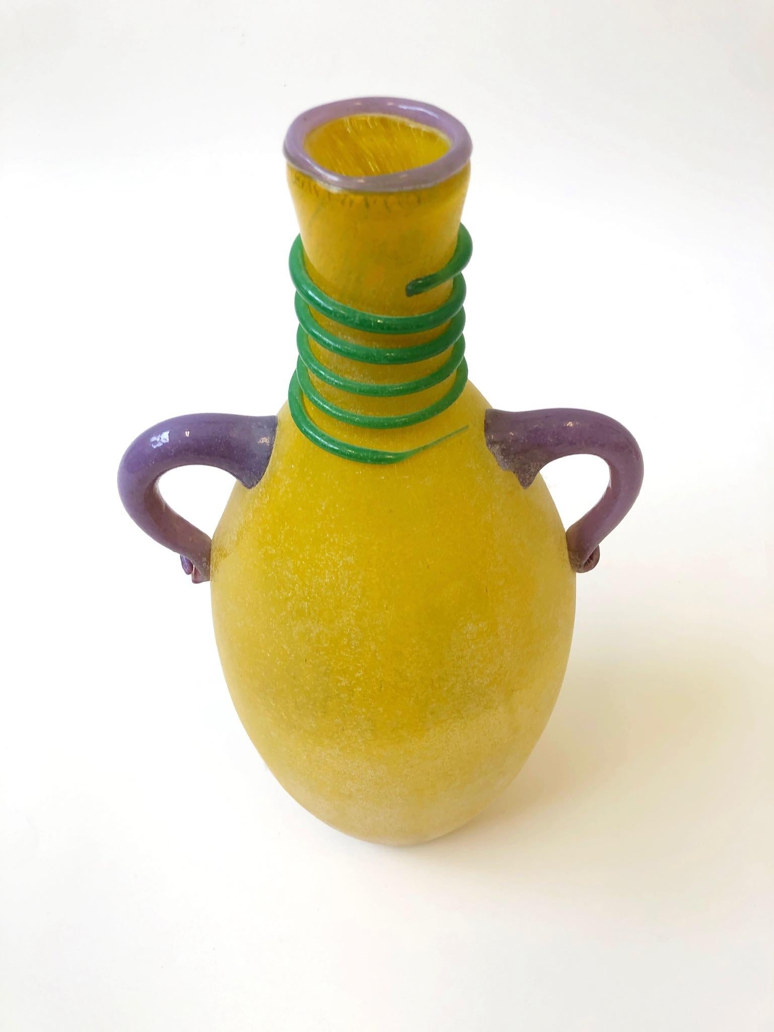 Italian Scavo Murano Glass Vase by Franco Moretti For Sale 2