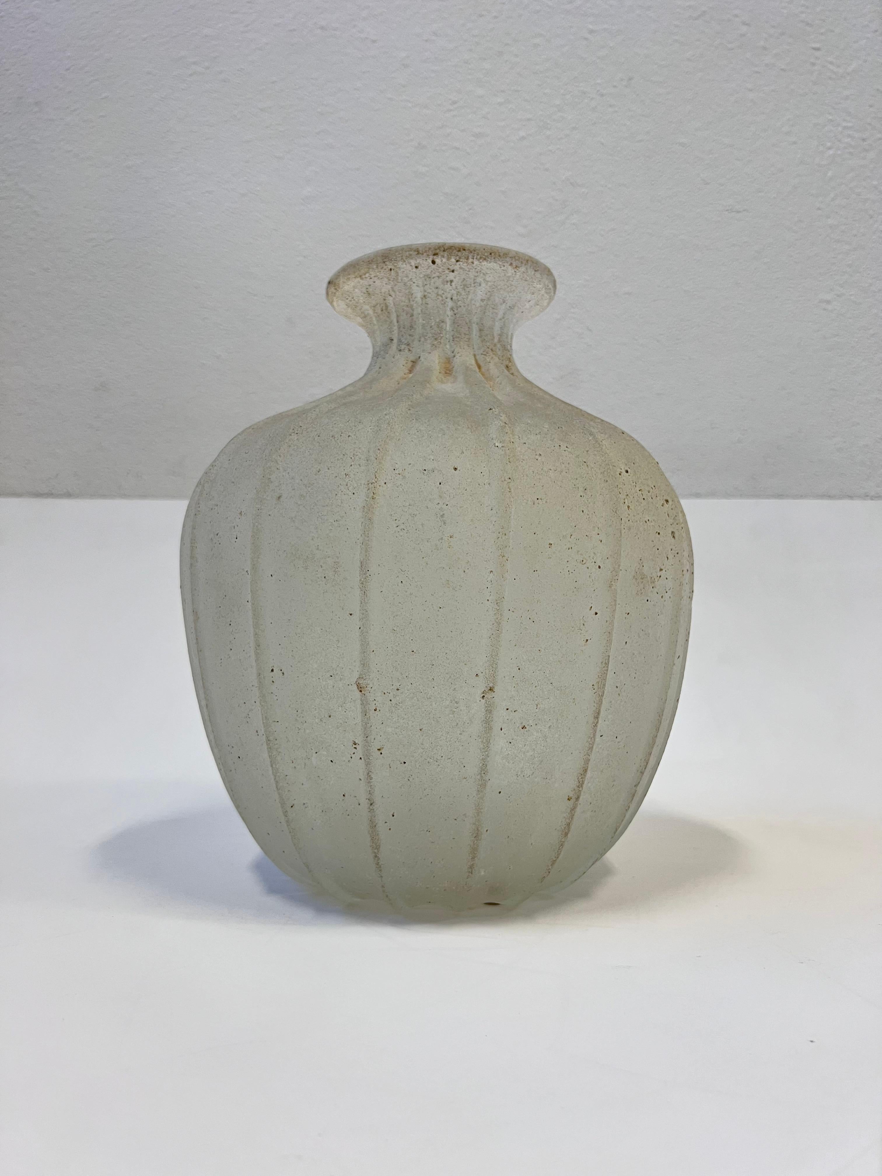 Modern Italian Scavo Murano Glass Vase by Seguso Vetri d'Arte For Sale
