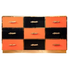 Wood Commodes and Chests of Drawers