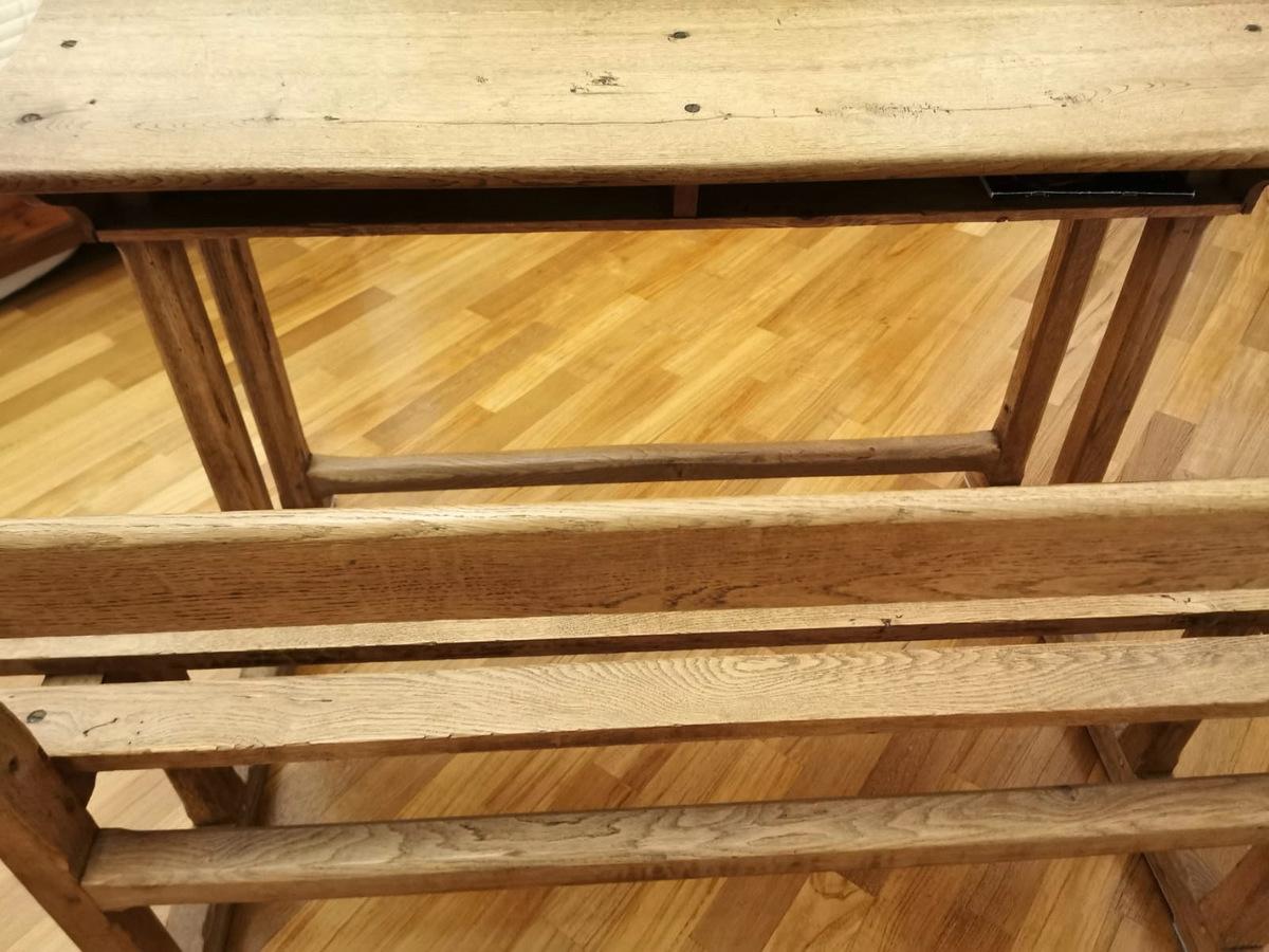 Italian School Desk in Solid Oak In Good Condition In Prato, Tuscany