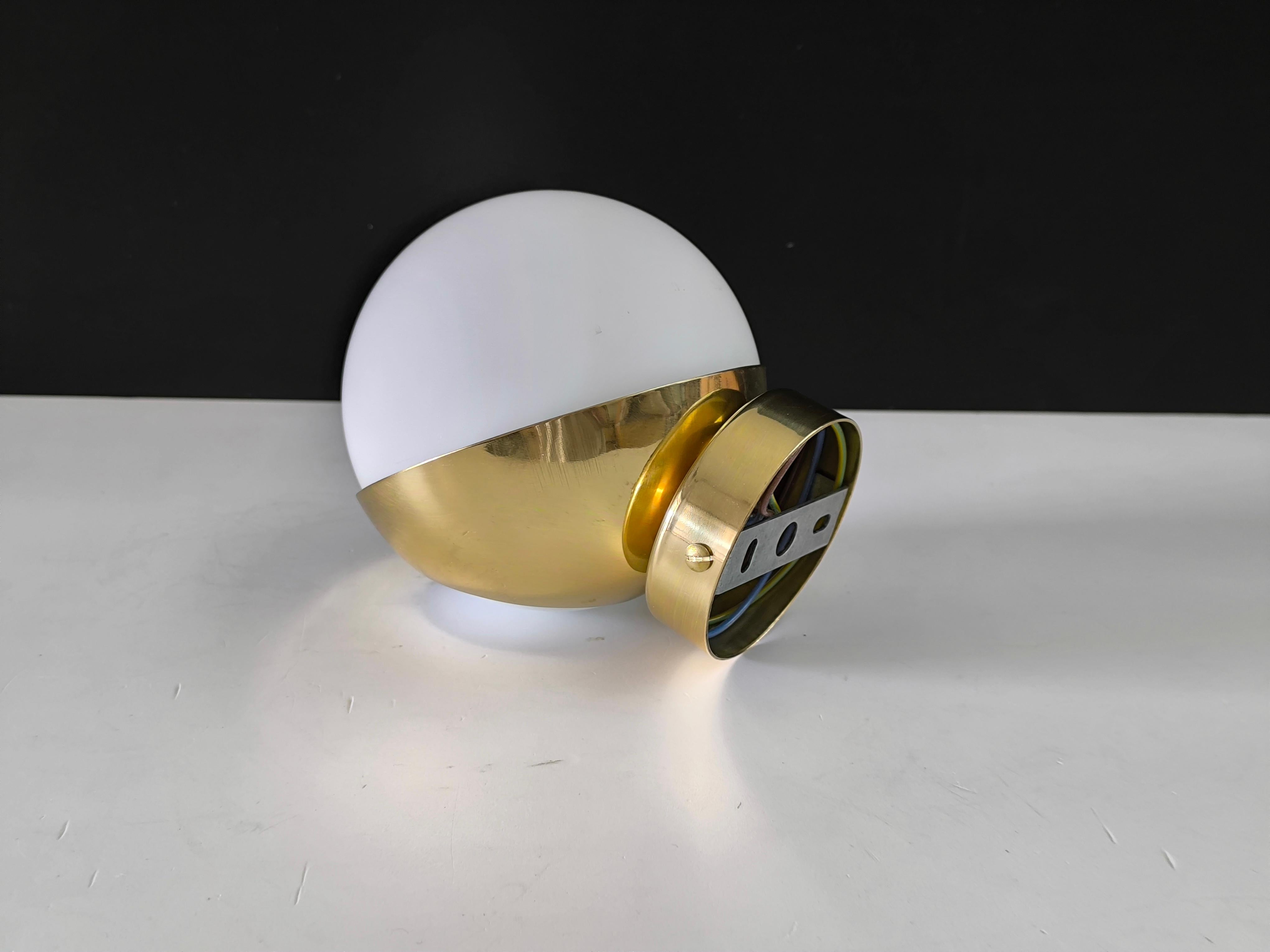 Italian Sconces Stilnovo Style, Brass and 12 cm Diam Glass, Mid-Century Design For Sale 6