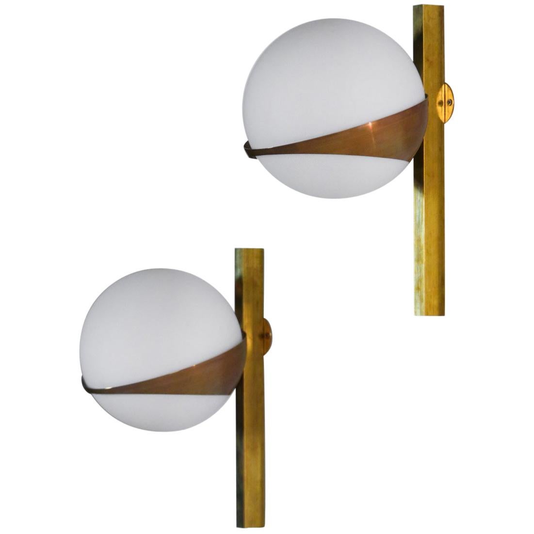 Italian Sconces, Stilnovo Style Design Midcentury, Opaline and Brass For Sale