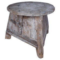 Italian Sculptor's Stand with Round Top
