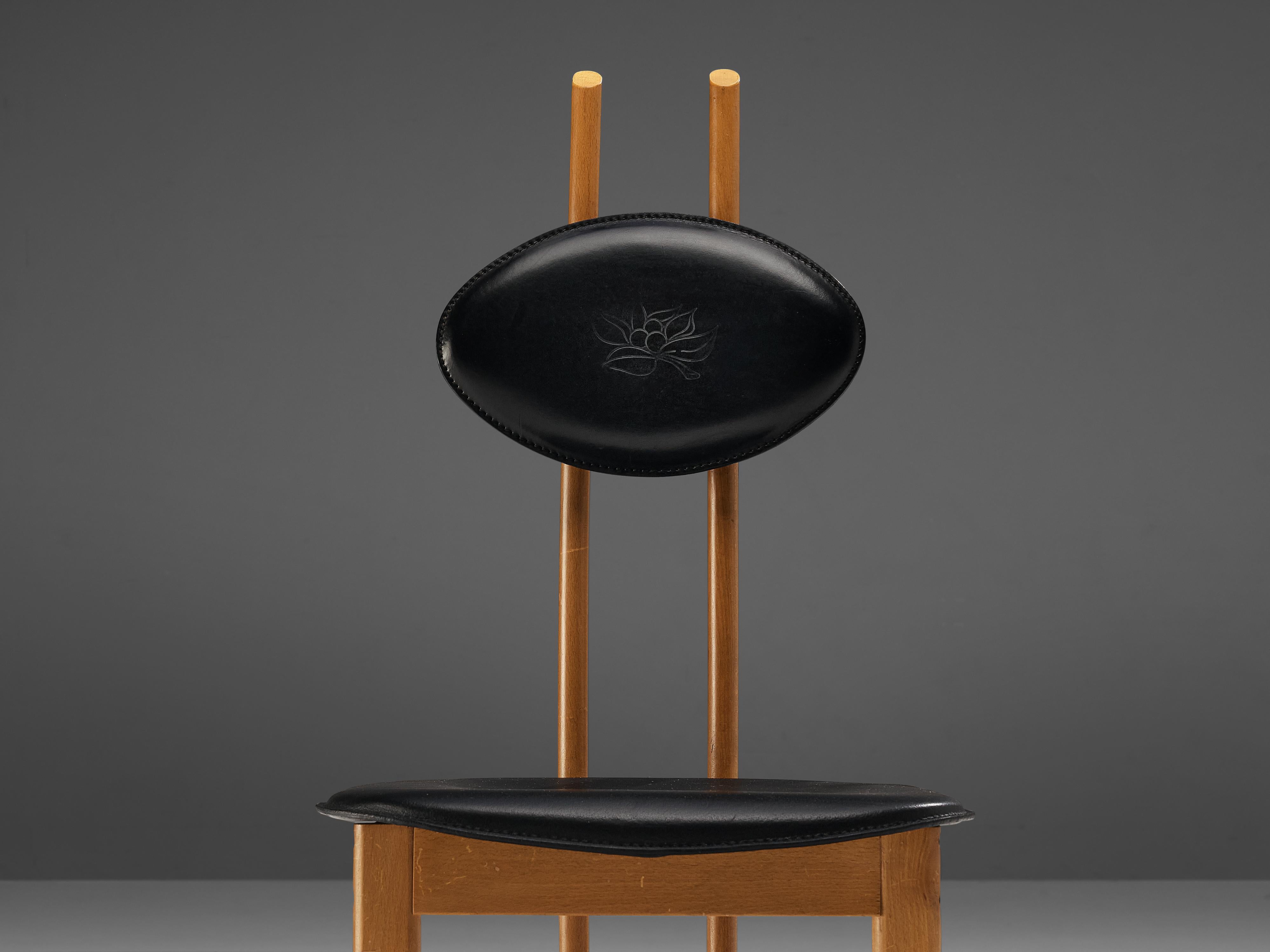 Italian Sculptural Chairs in Black Leather 3