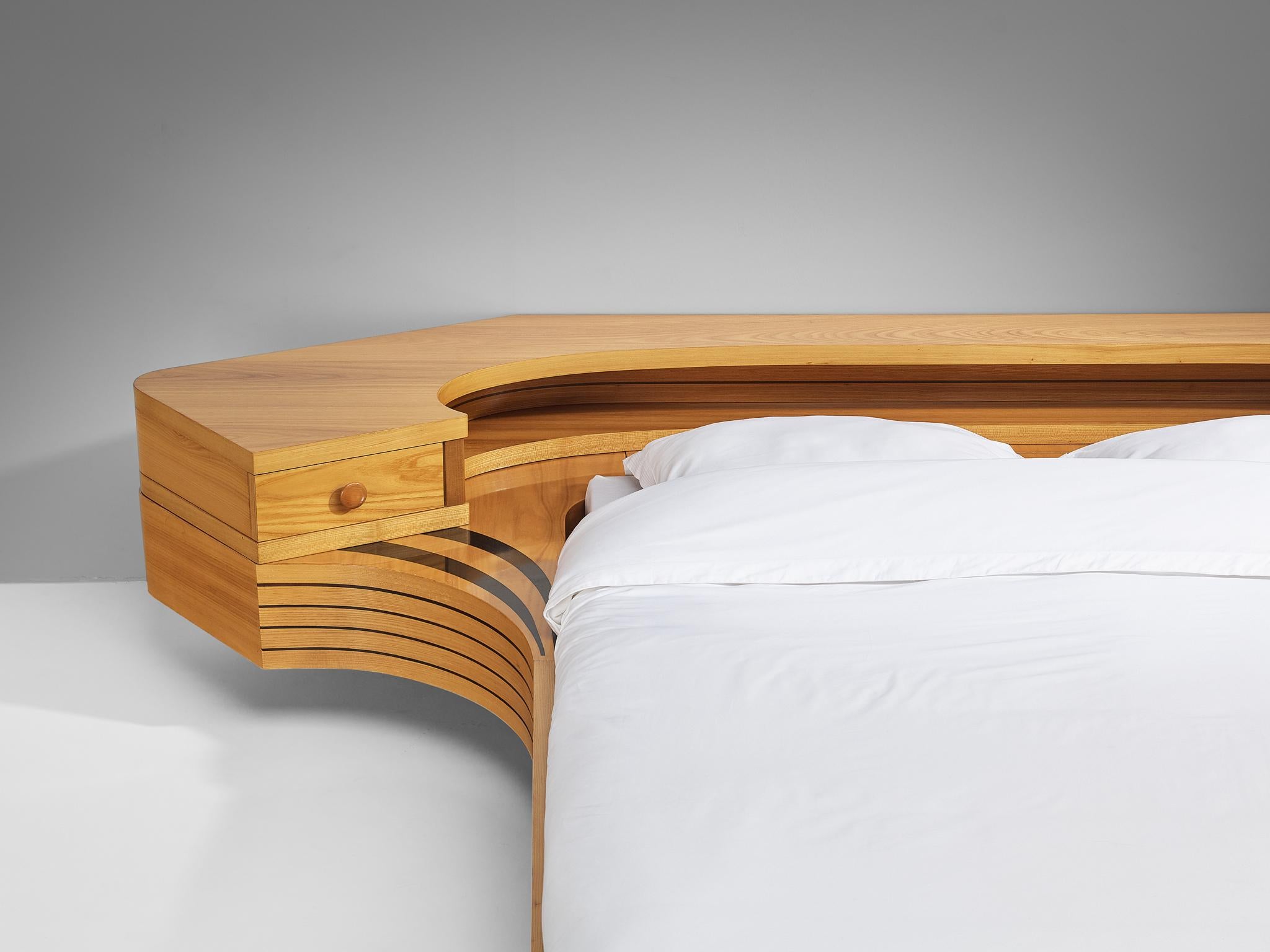 Italian Sculptural King Size Bed with Integrated Nightstands in Elm  For Sale 3