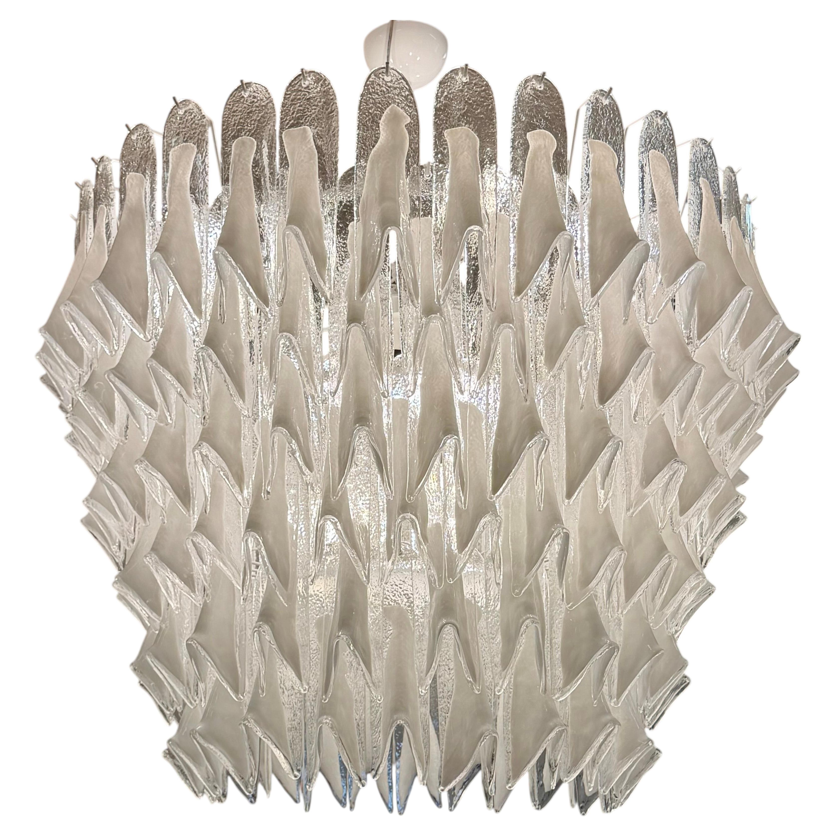 Italian Sculptural Murano Glass Chandelier in White and Clear Glass