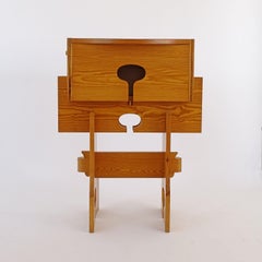 Italienischer skulpturaler Barschrank aus Kiefernholz mit architektonischen Durchbrüchen, 1960er Jahre
