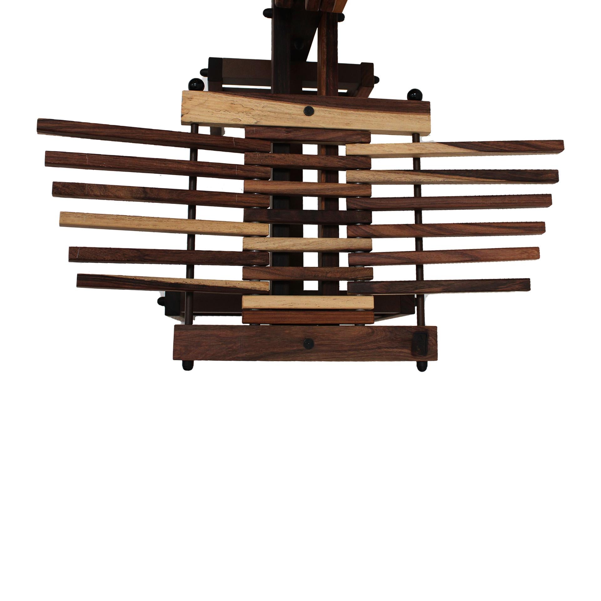Sedie italiane scultoree in legno Sono di Anacleto Spazzapan, anni '80, set di due in vendita 6