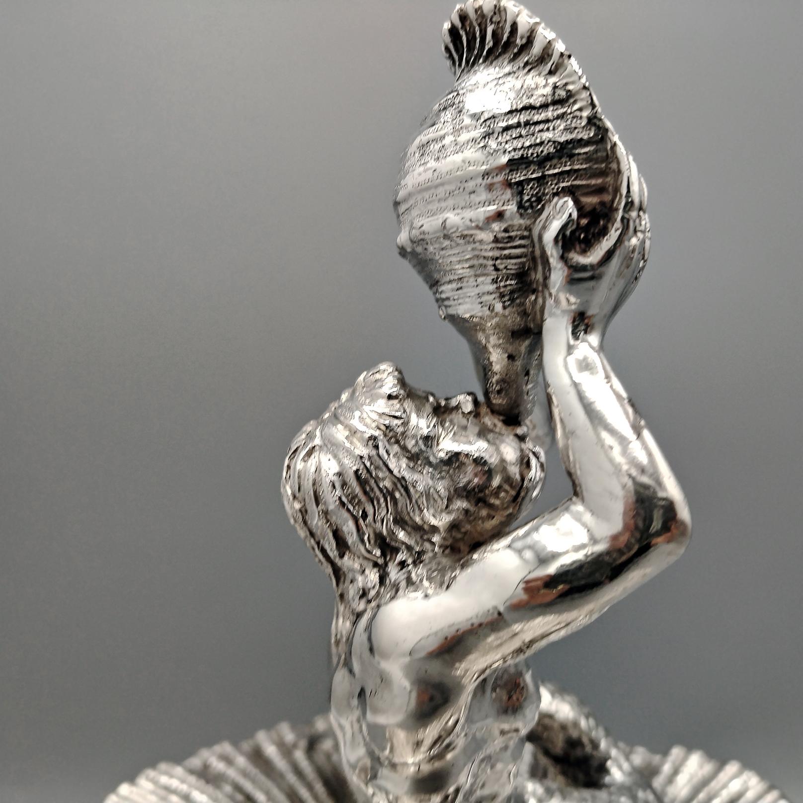 Italian sculpture in solid 800 silver reproducing the Triton fountain in Rome 3