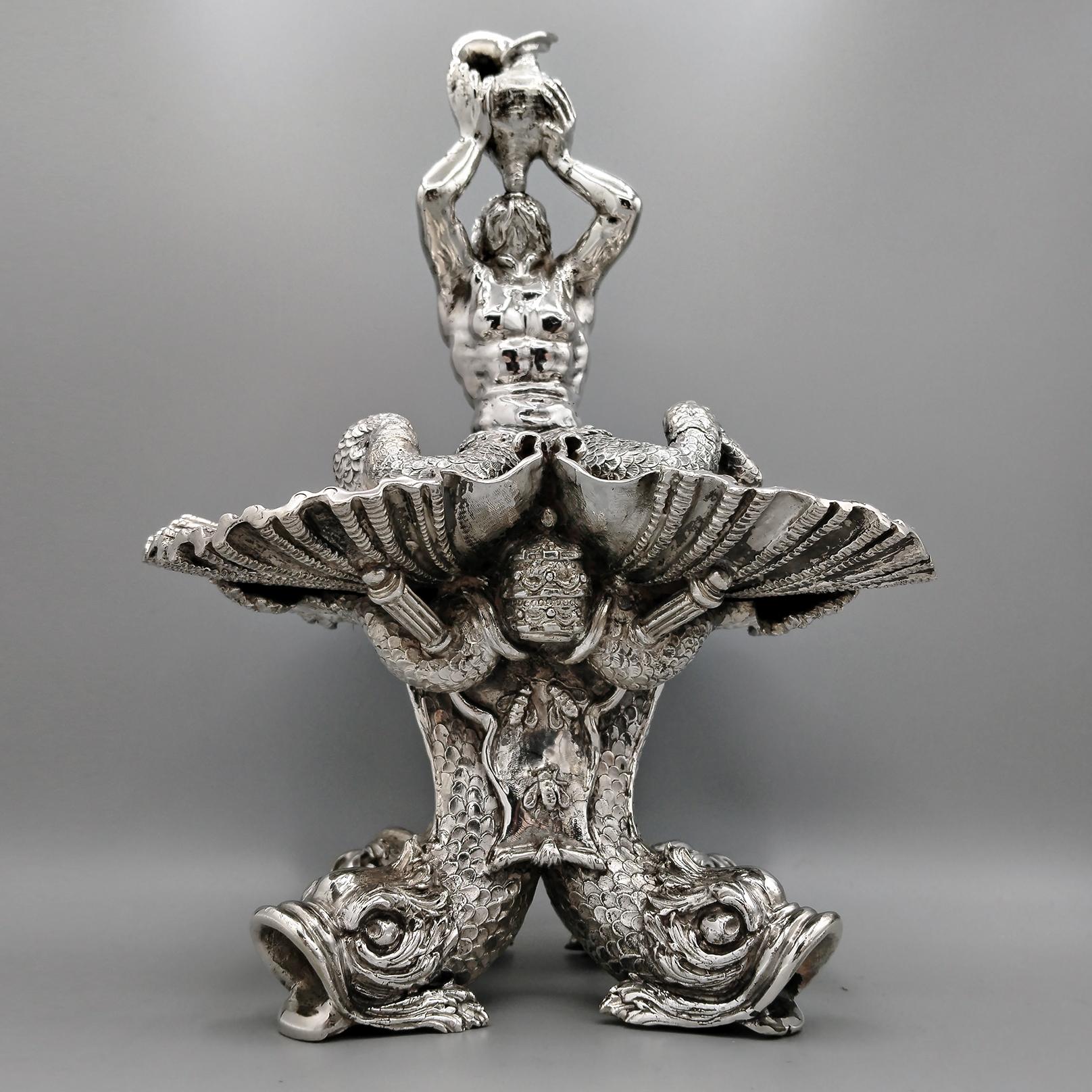 Late 20th Century Italian sculpture in solid 800 silver reproducing the Triton fountain in Rome