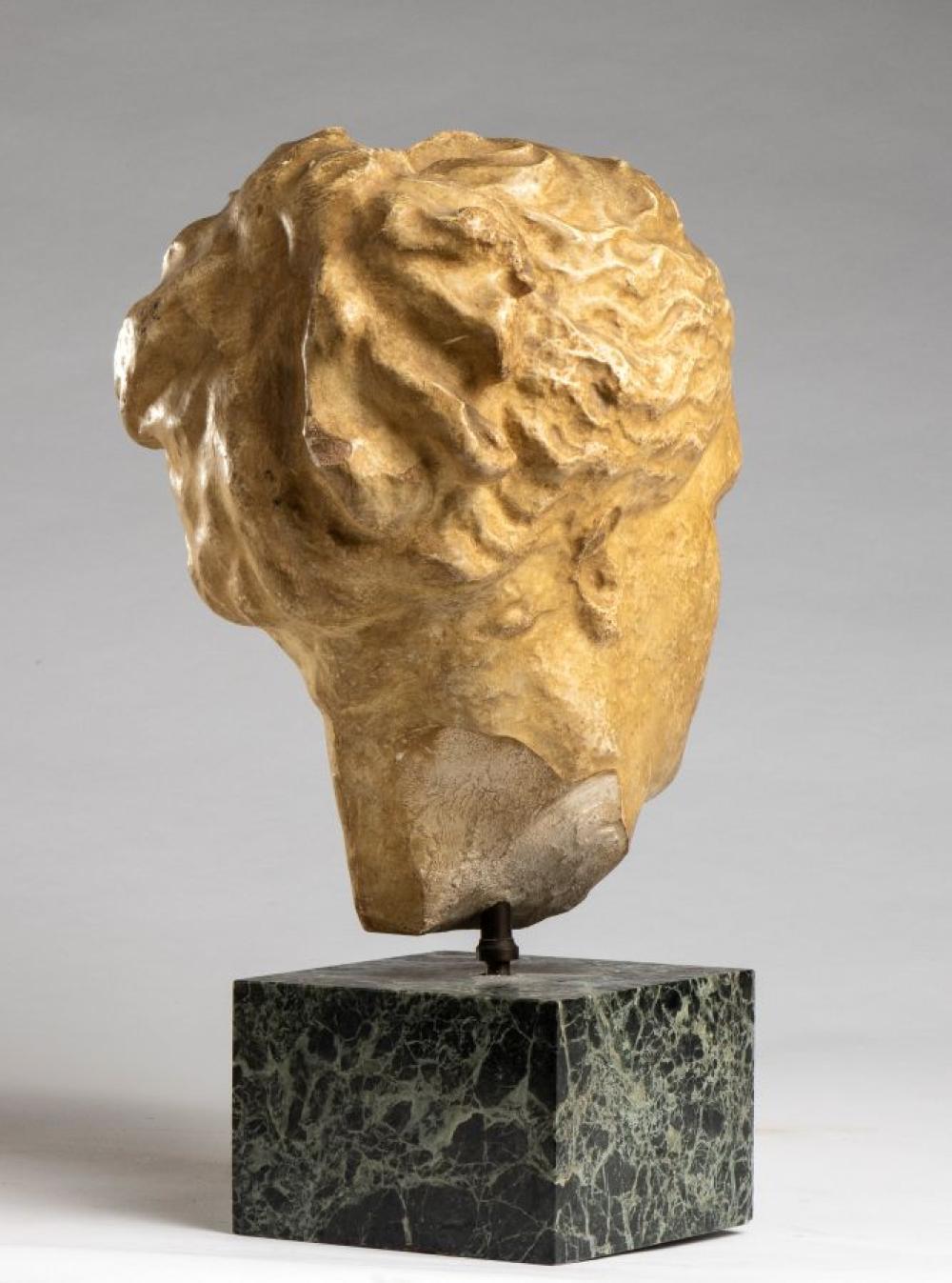 Italienische Skulptur der Göttin Hygieia, frühes 20. Jahrhundert (Marmor) im Angebot